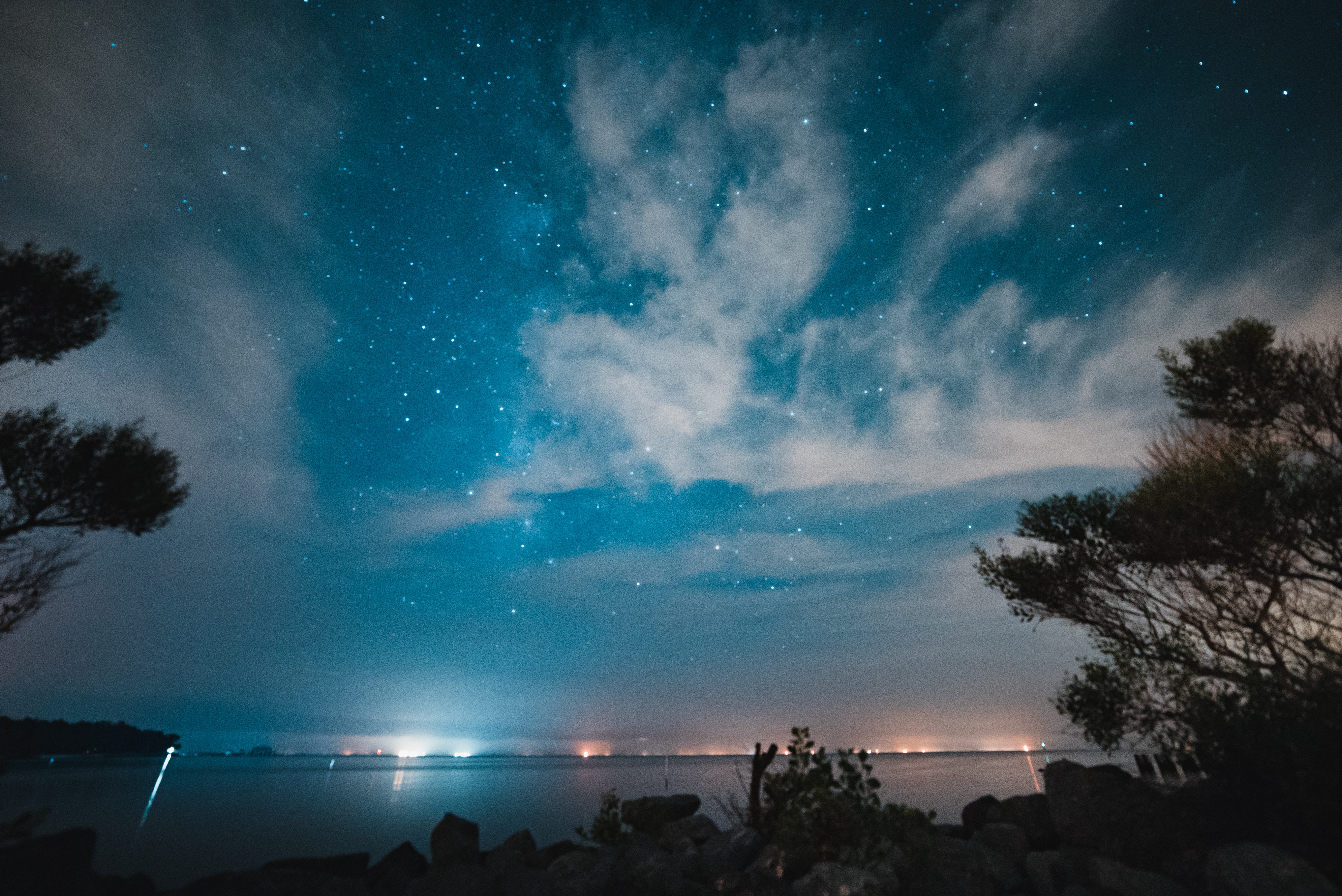 Download mobile wallpaper Sky, Rivers, Starry Sky, Nature, Night for free.