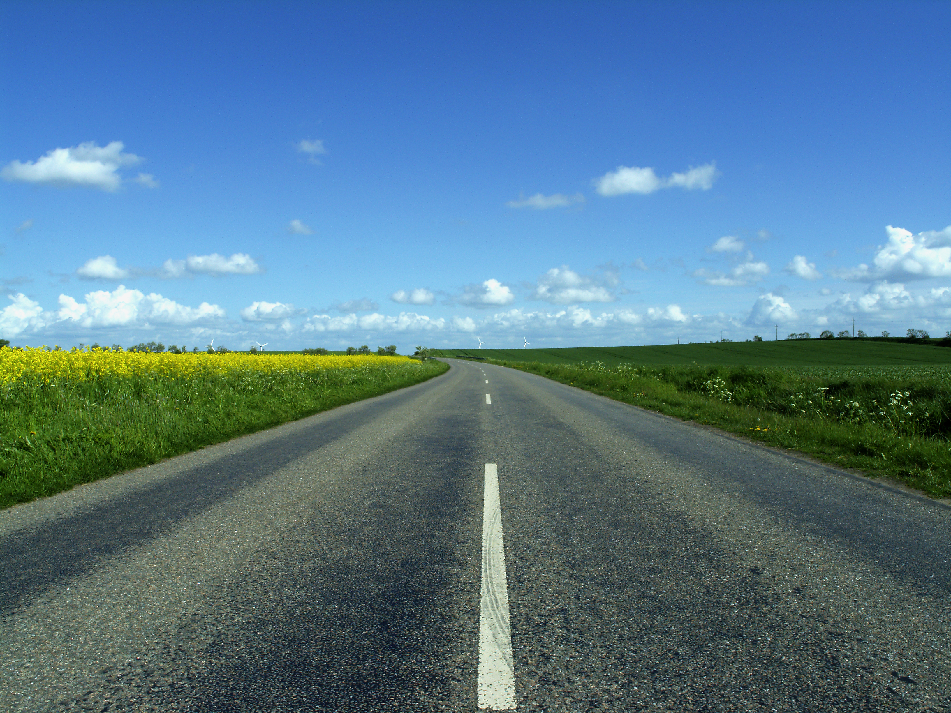 Free download wallpaper Road, Man Made on your PC desktop