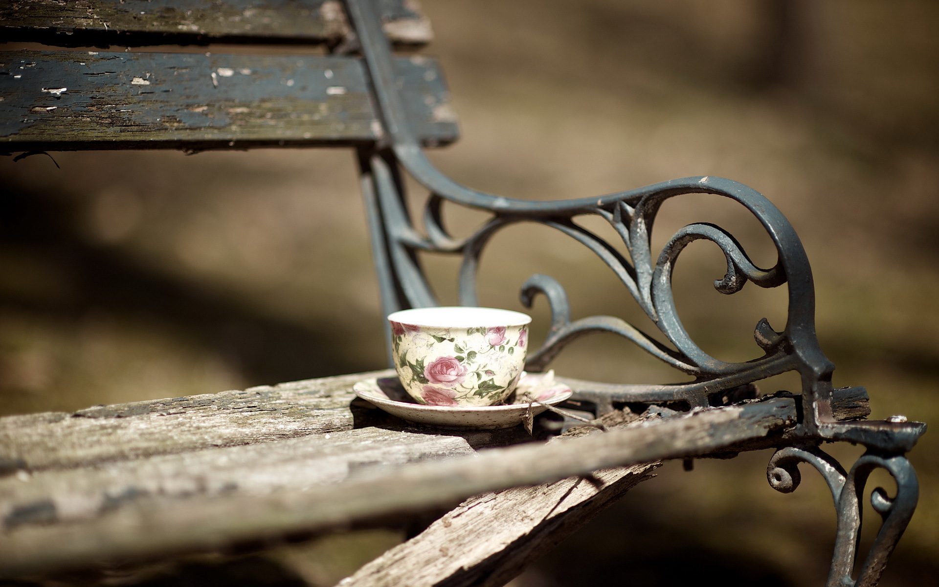 Download mobile wallpaper Bench, Man Made, Tea Cup for free.