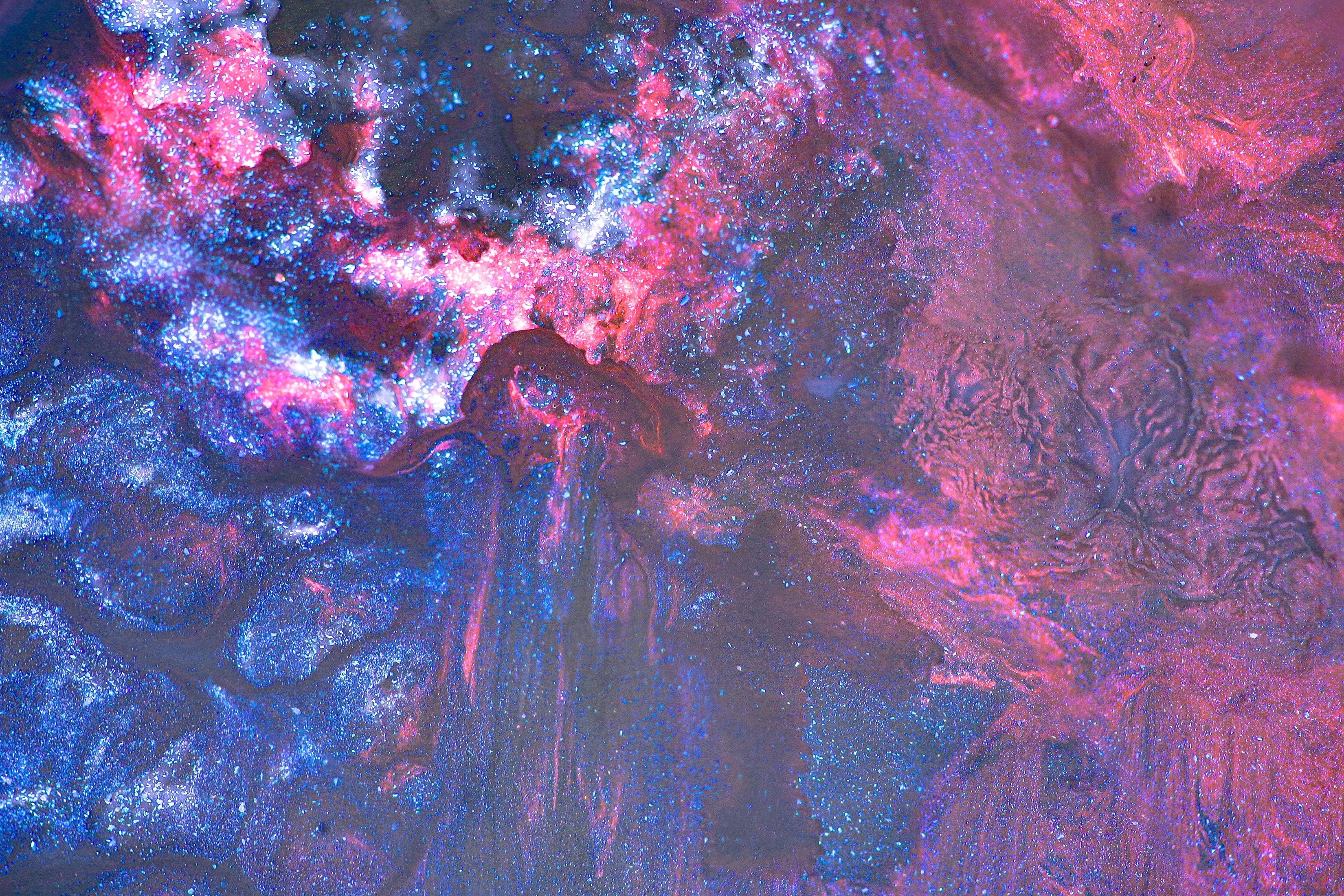 Free download wallpaper Abstract, Motley, Paint, Tinsel, Sequins, Multicolored, Divorces, Liquid on your PC desktop