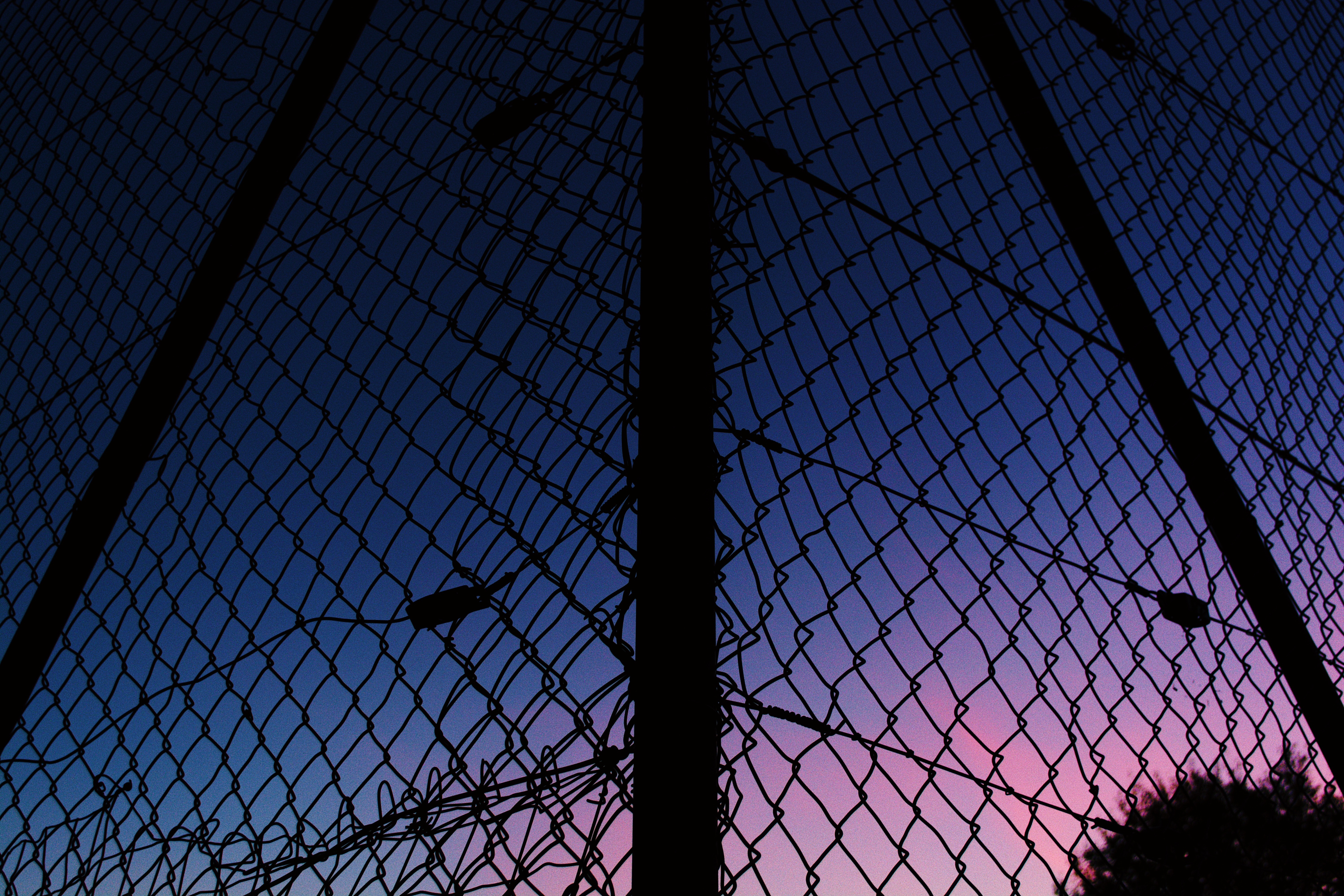 desktop Images dark, sunset, sky, grid, fence, lattice, trellis