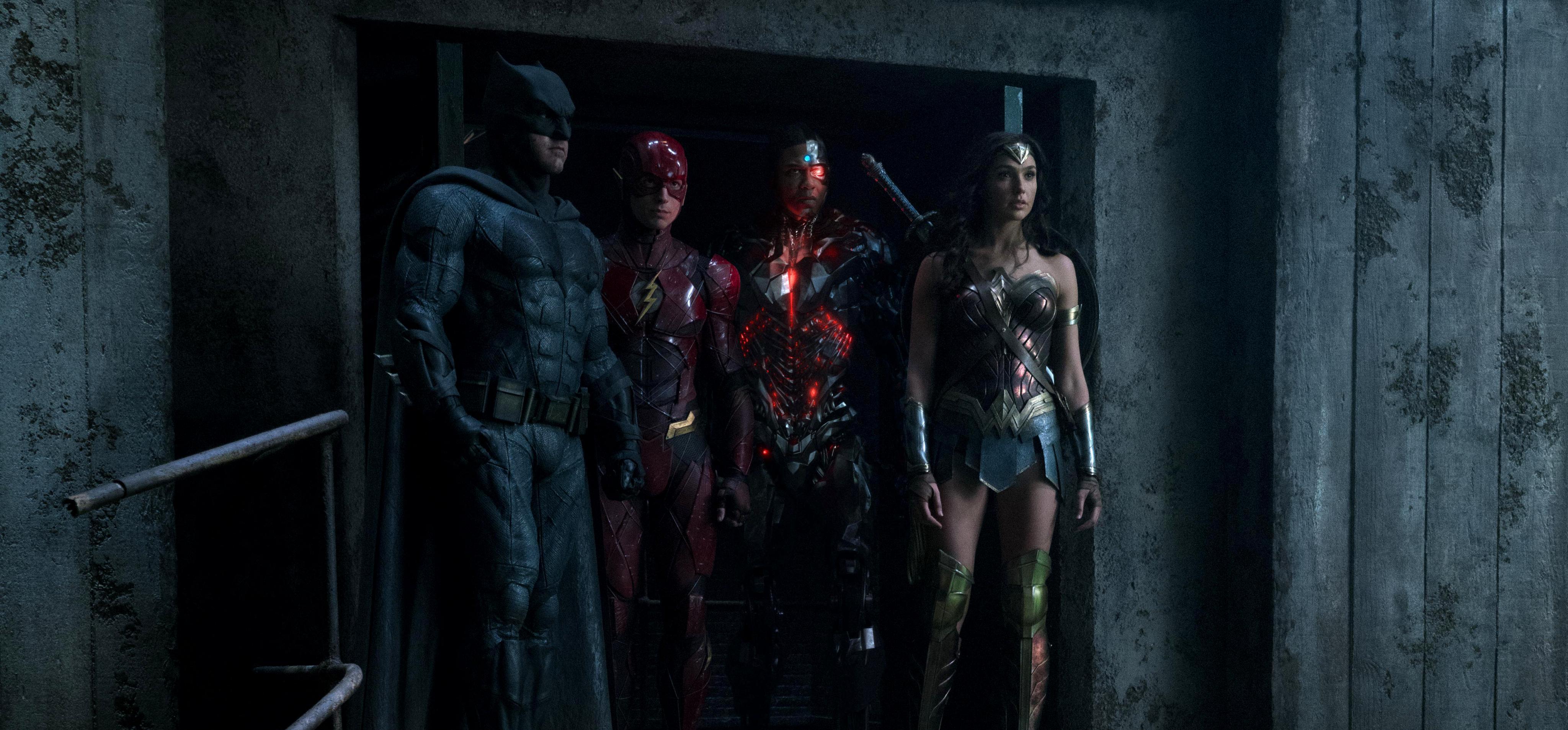 Free download wallpaper Batman, Flash, Movie, Wonder Woman, Cyborg (Dc Comics), Justice League on your PC desktop