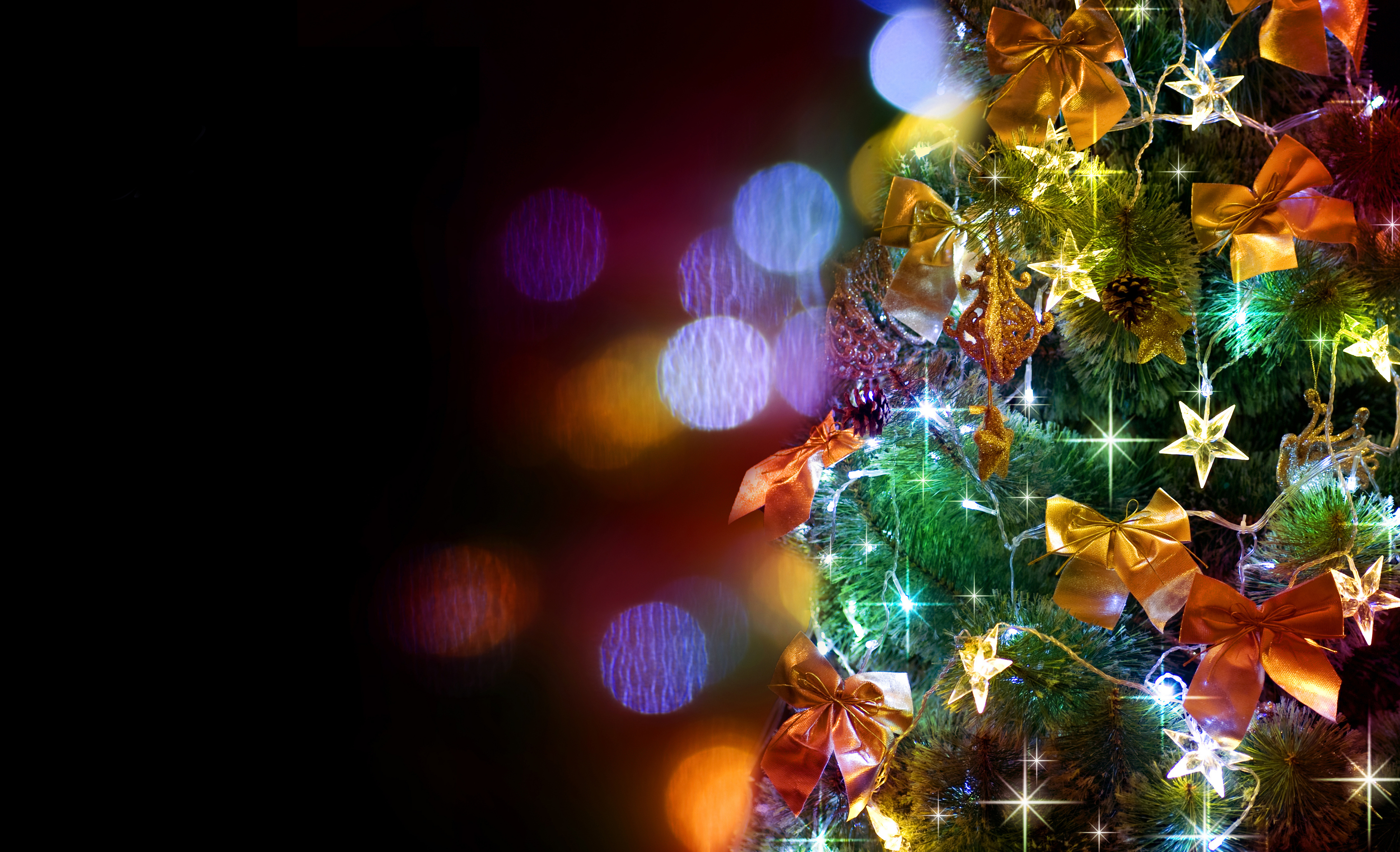 Handy-Wallpaper Feiertage, Weihnachten, Weihnachtsschmuck, Weihnachtsbaum, Weihnachtsbeleuchtung kostenlos herunterladen.