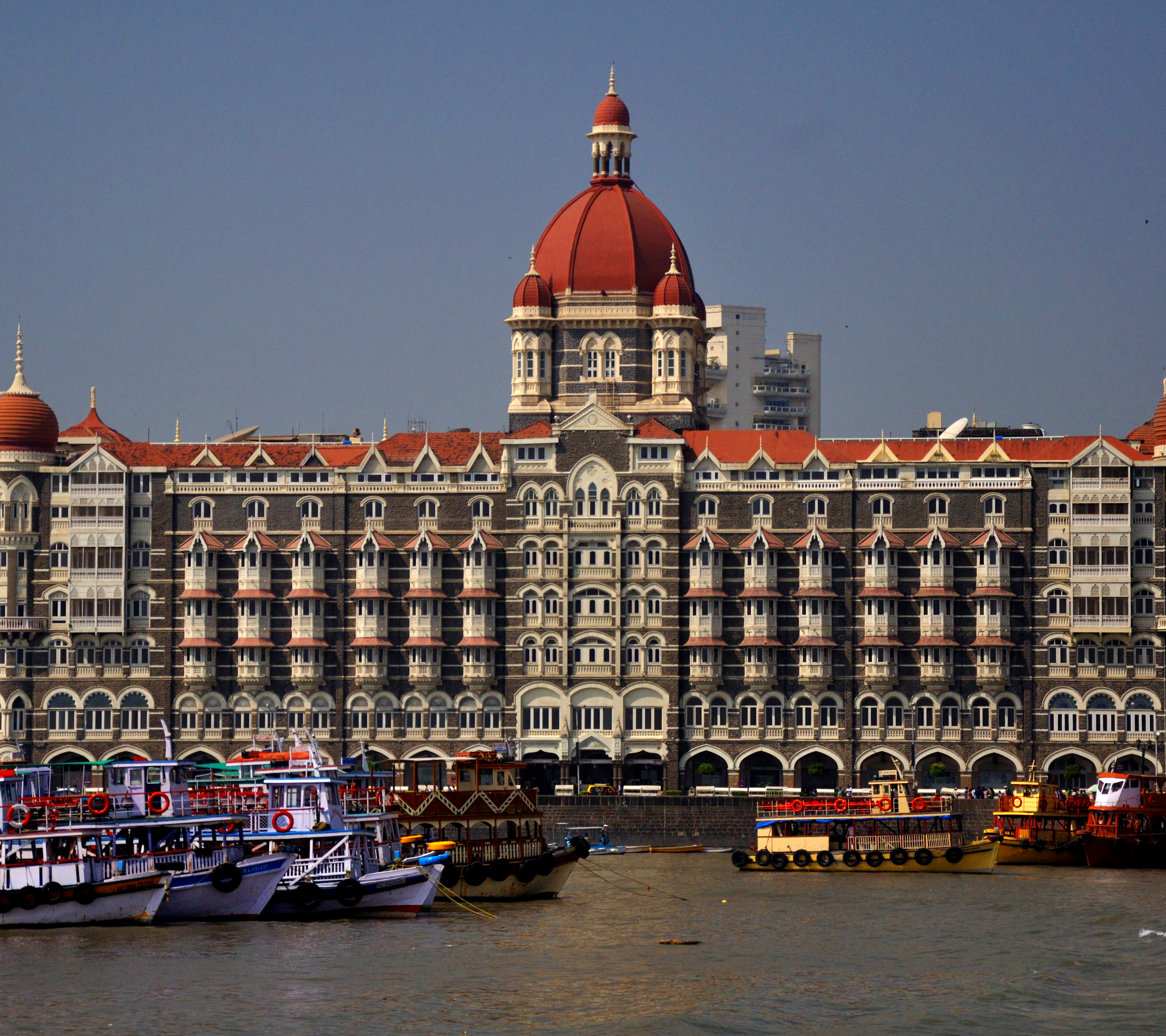 Популярні заставки і фони Мумбаї на комп'ютер