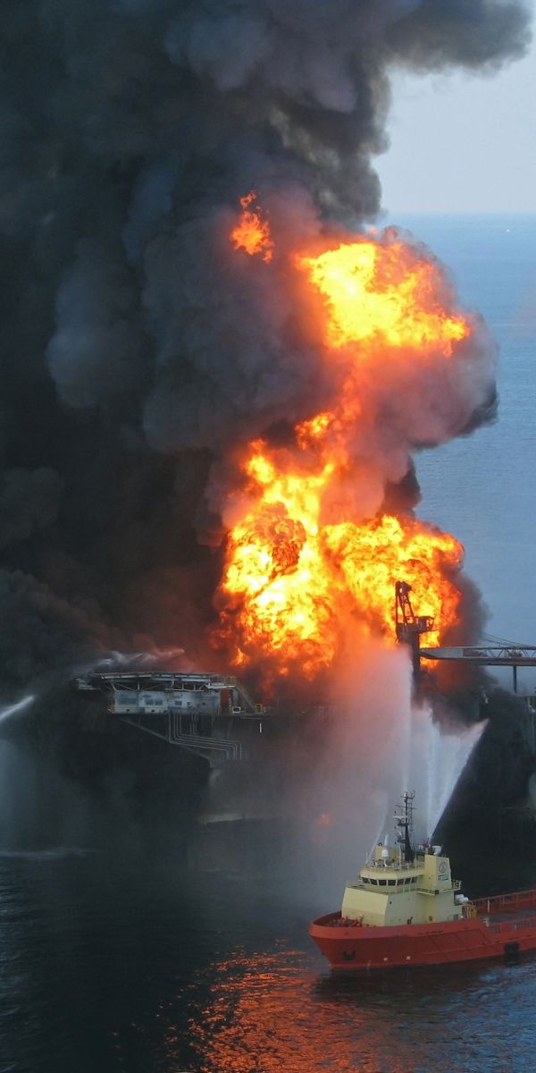 Fire Rig Disaster Phone wallpaper: Photography, Disaster, Boat, Explosion, Fire, Oil Rig ...