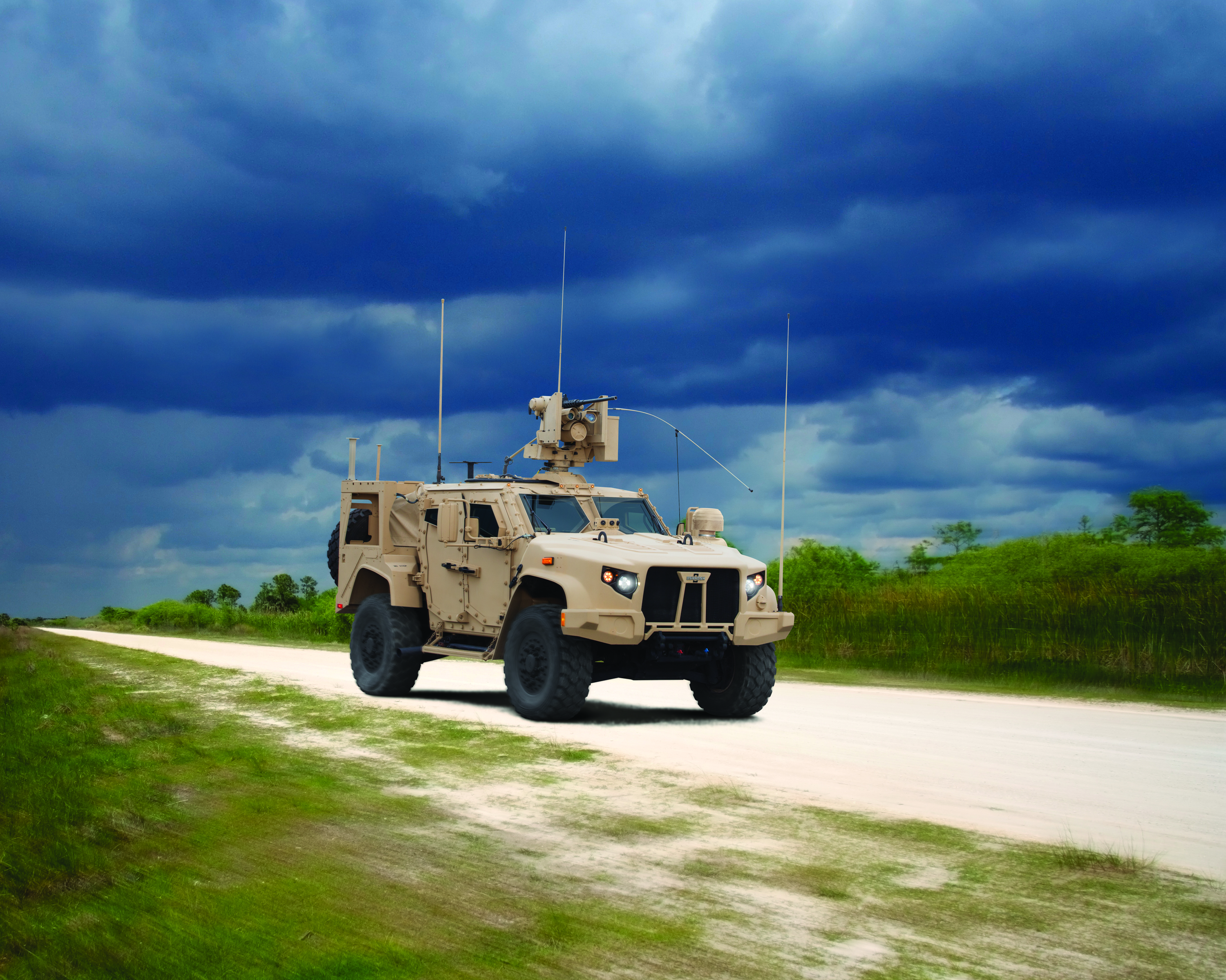 845714 télécharger l'image militaire, oshkosh l atv, véhicule tout terrain, véhicule de combat, véhicule tactique léger, défense d'oshkosh - fonds d'écran et économiseurs d'écran gratuits