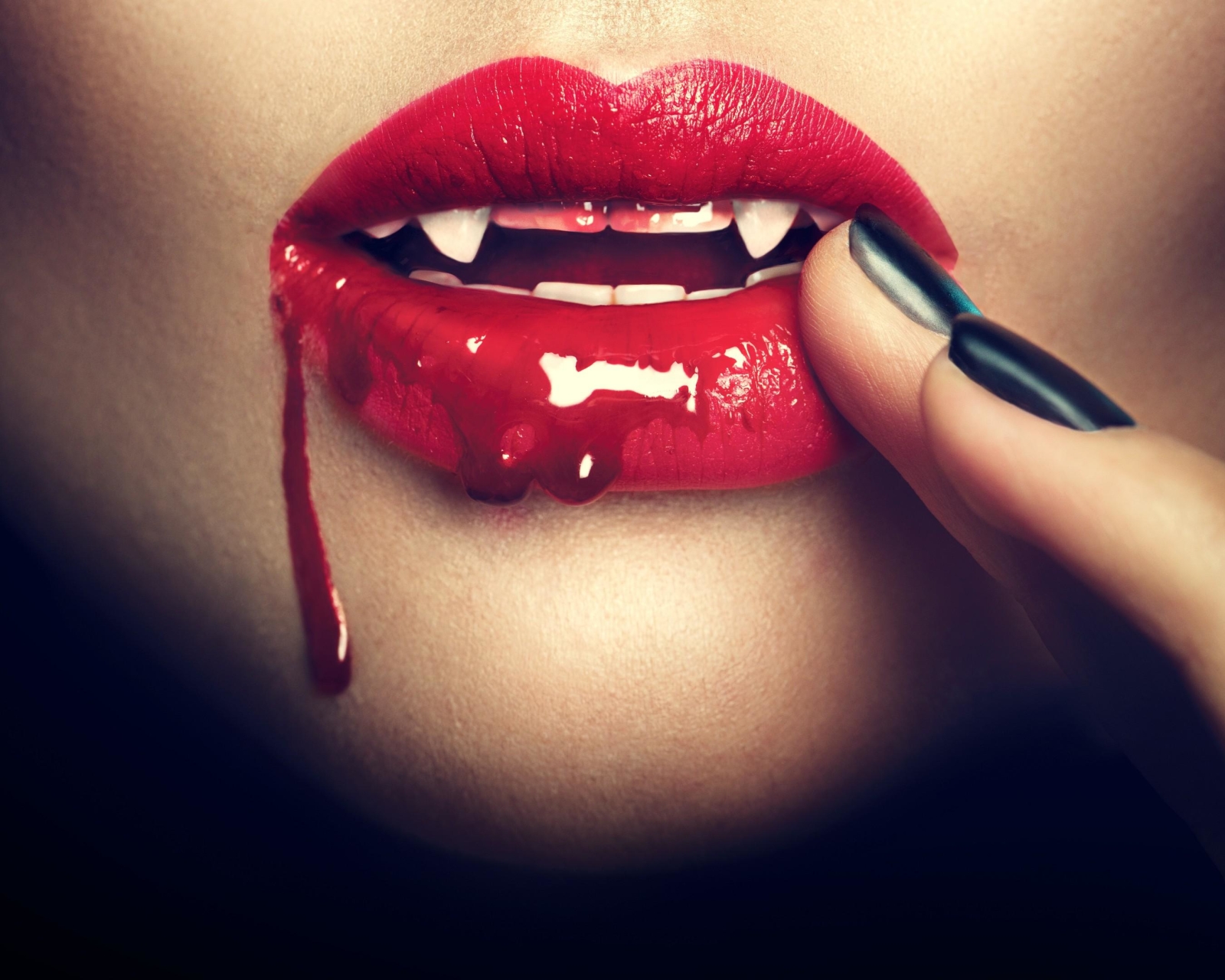 Free download wallpaper Blood, Dark, Vampire, Lipstick on your PC desktop