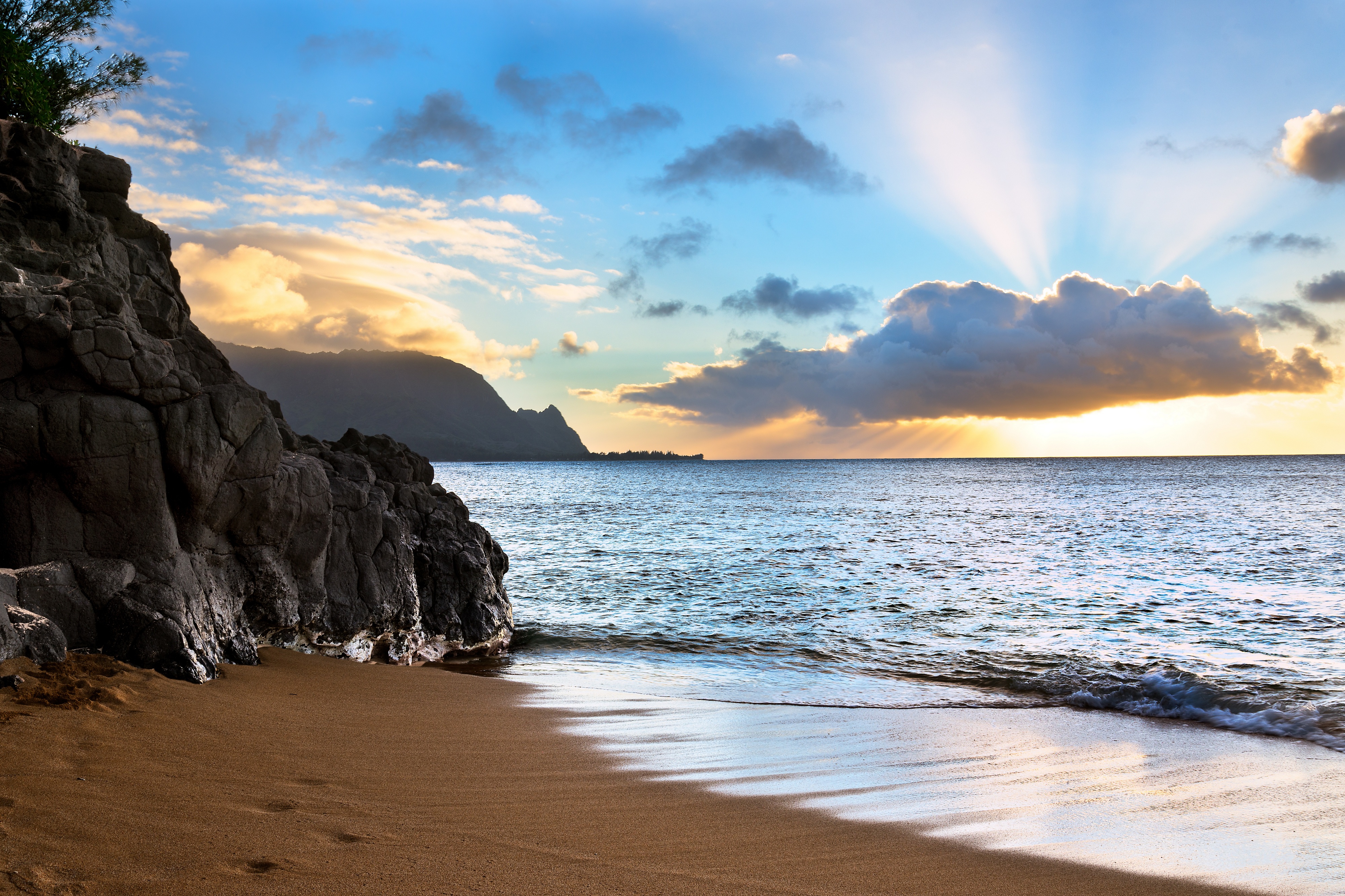 Descarga gratis la imagen Naturaleza, Horizonte, Océano, Nube, Rayo De Sol, Tierra/naturaleza en el escritorio de tu PC