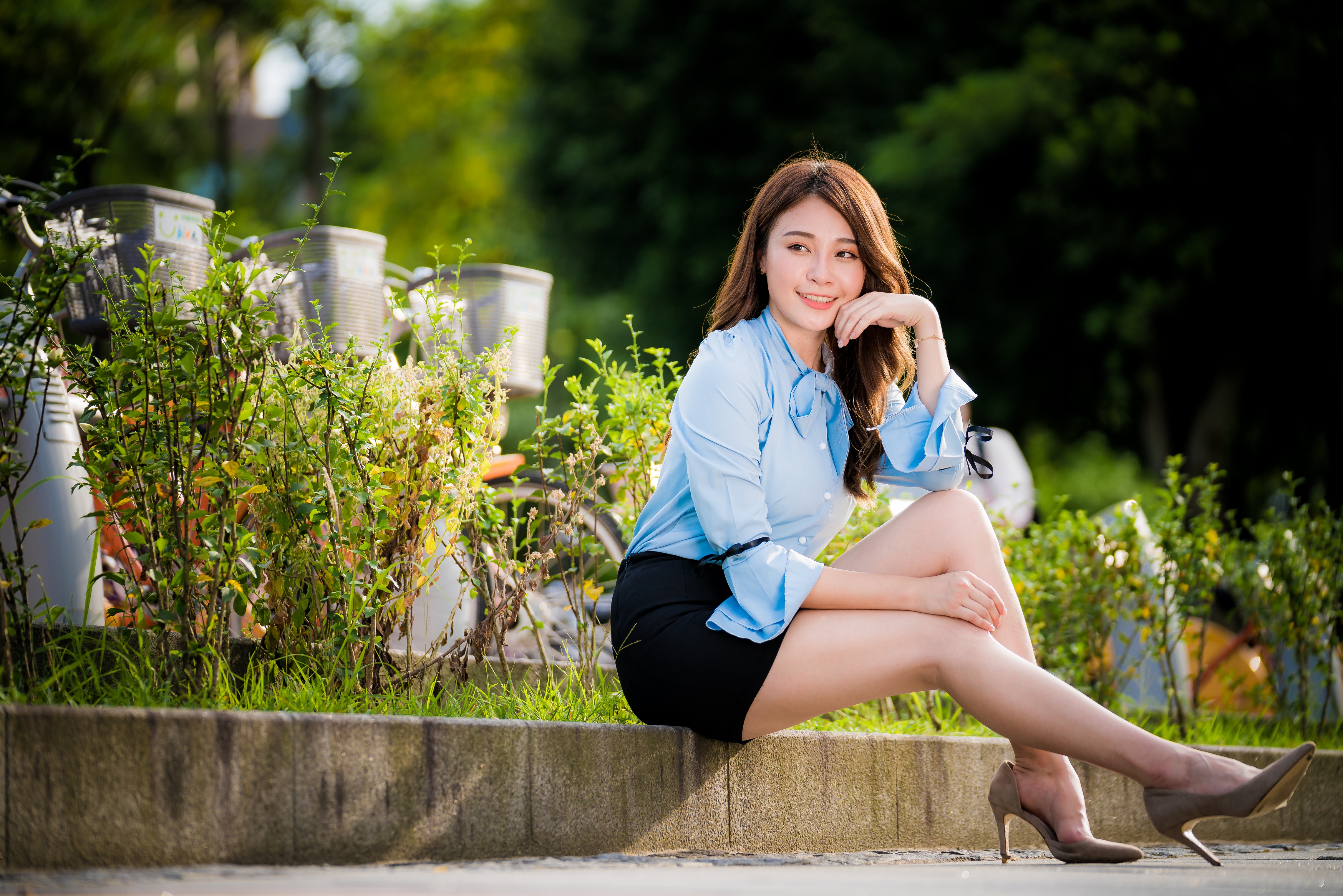 Téléchargez gratuitement l'image Brune, Asiatique, Femmes, Top Model, Talons Hauts sur le bureau de votre PC