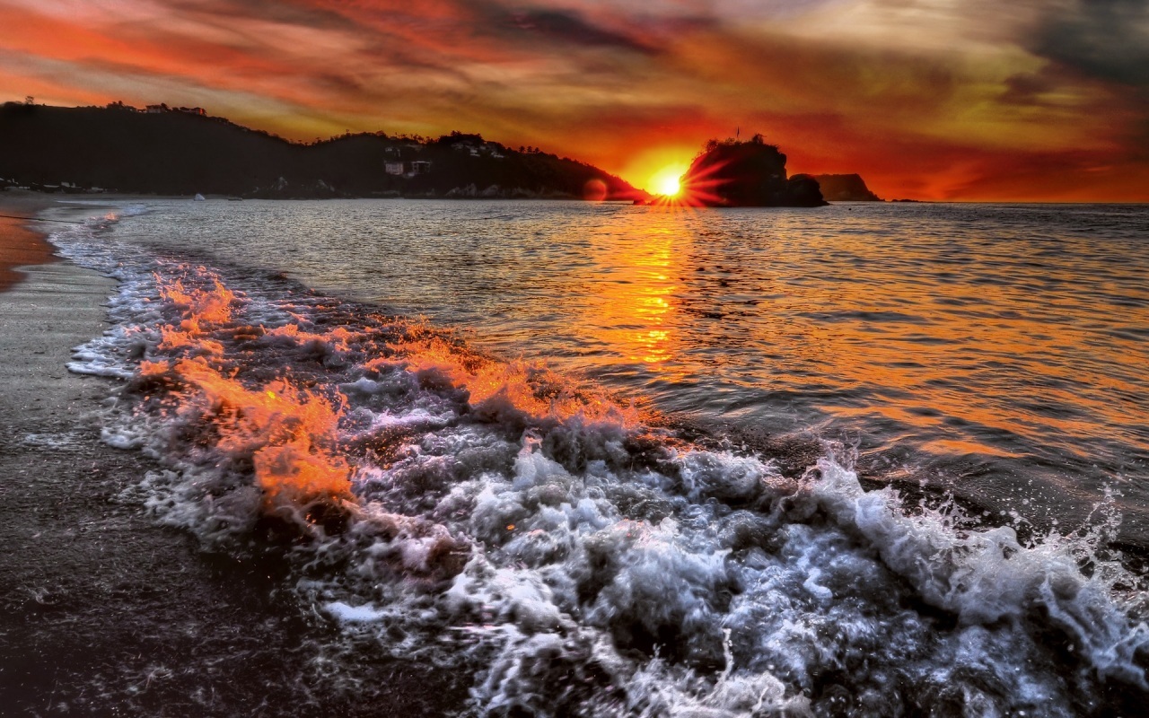 Download mobile wallpaper Waves, Landscape, Sea, Sunset for free.