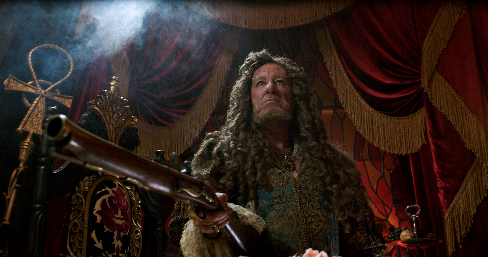 movie, pirates of the caribbean: dead men tell no tales, geoffrey rush, hector barbossa