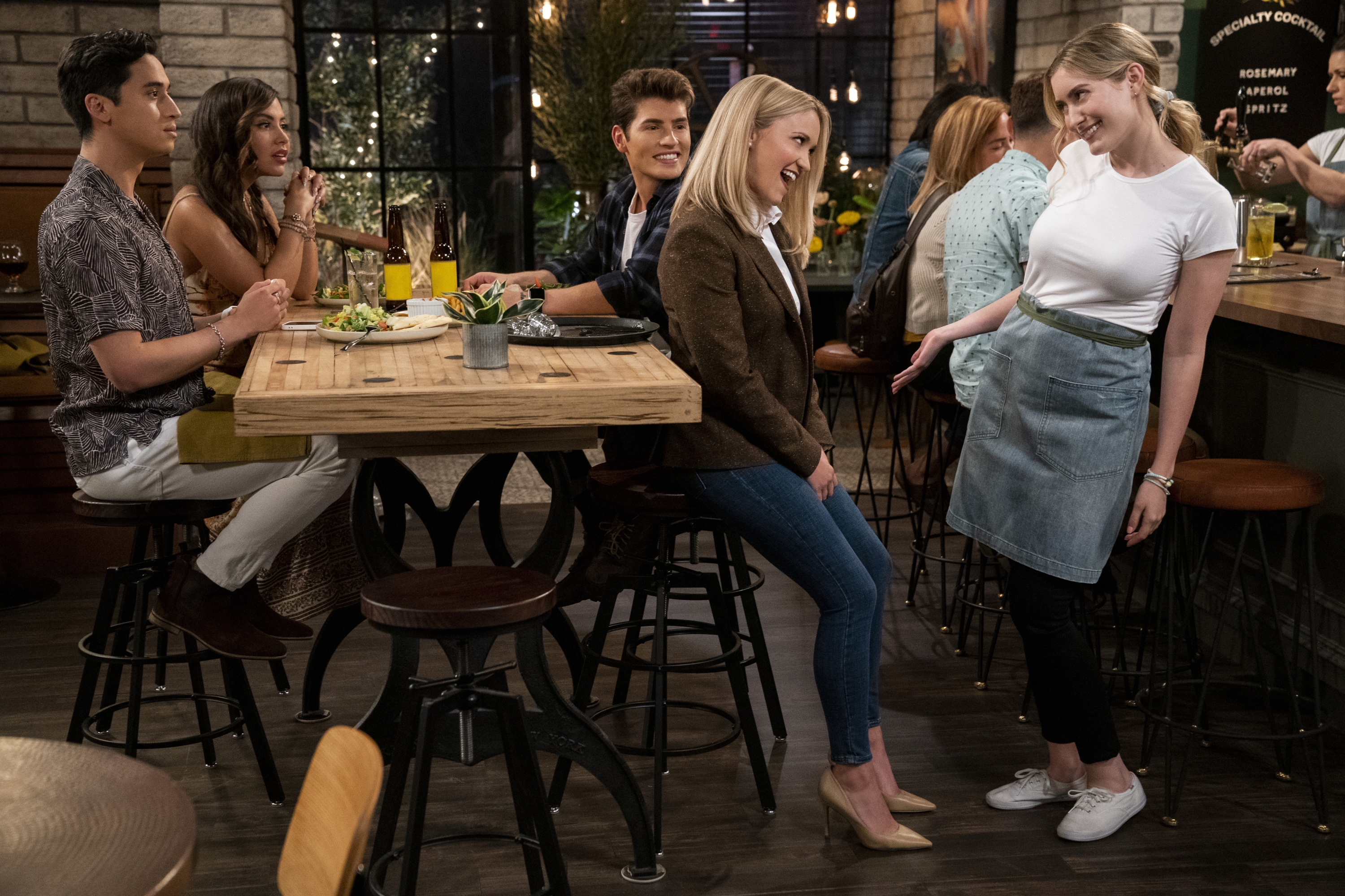 1040651 baixar imagens programa de tv, pretty smart, cinthya carmona, emily osment, gregg sulkin, michael rosen, olivia macklin - papéis de parede e protetores de tela gratuitamente