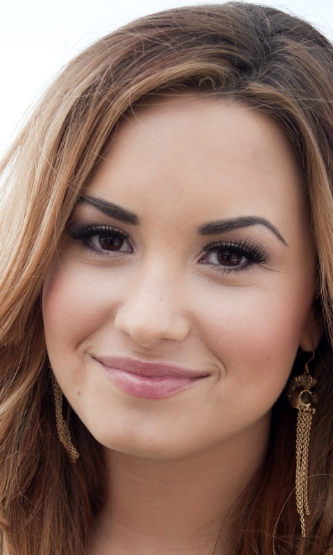 Download mobile wallpaper Music, Singer, American, Actress, Demi Lovato for free.