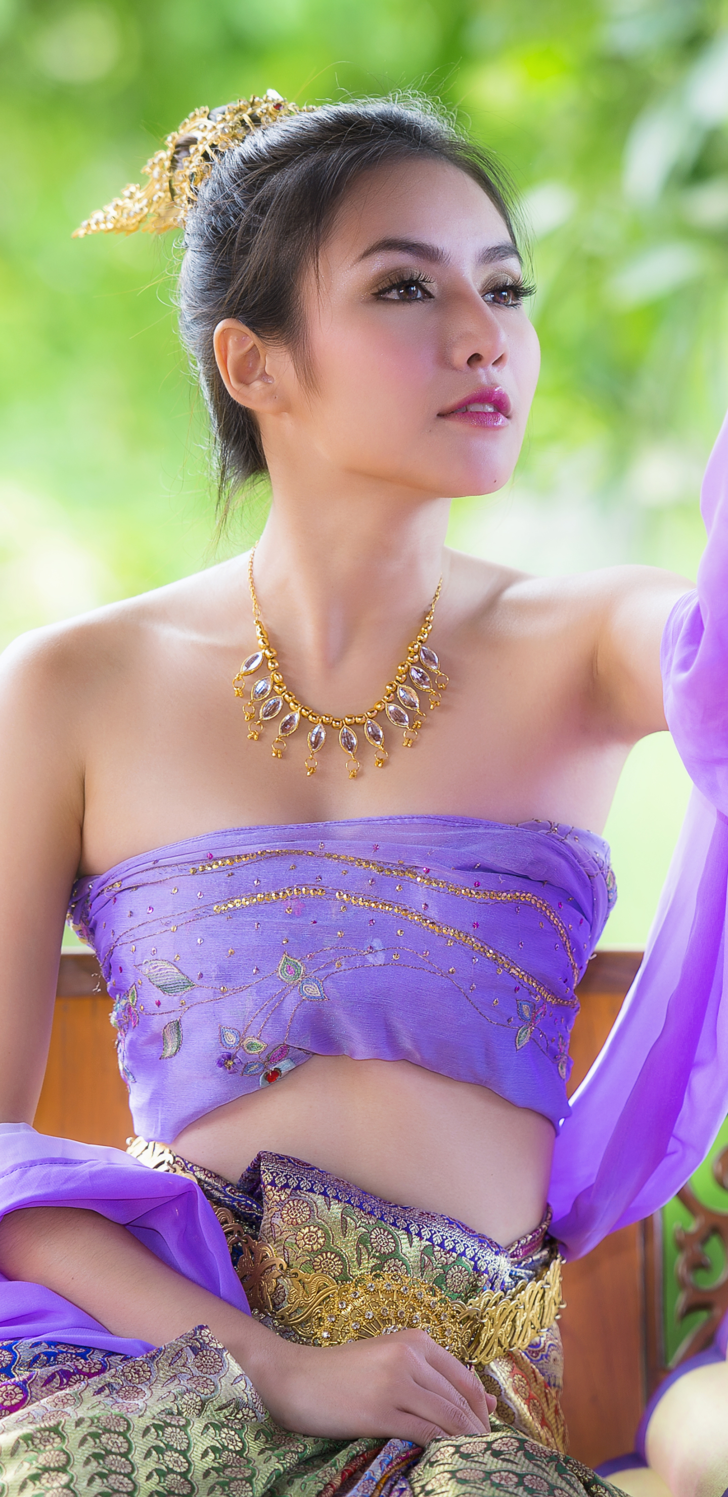 Descarga gratuita de fondo de pantalla para móvil de Collar, Oriental, Tailandia, Modelo, Mujeres, Asiática, Disfraz Tradicional.