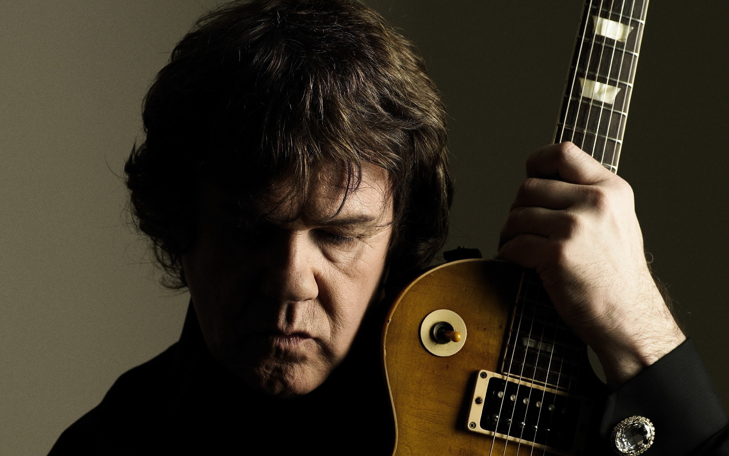 Die besten Gary Moore-Hintergründe für den Telefonbildschirm