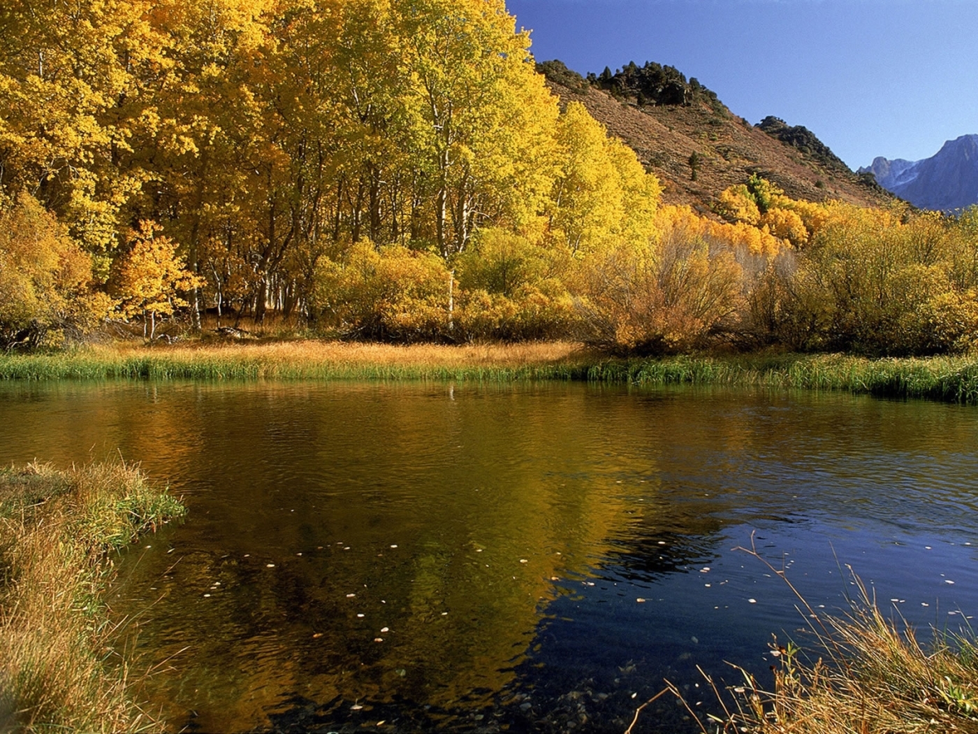 Скачать обои бесплатно Природа, Пейзаж, Осень, Озера картинка на рабочий стол ПК