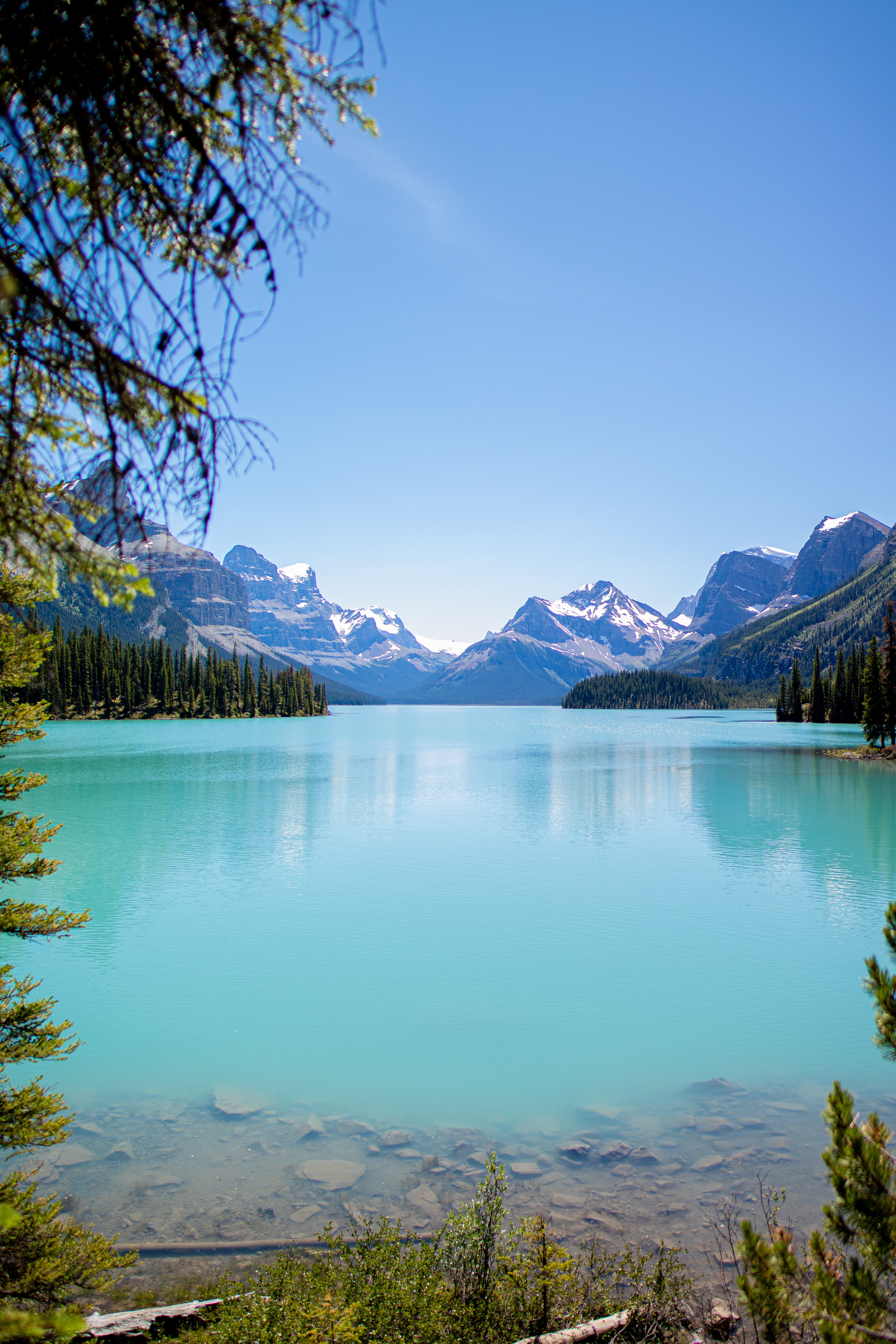 Download mobile wallpaper Lake, Trees, Nature, Water, Mountains for free.