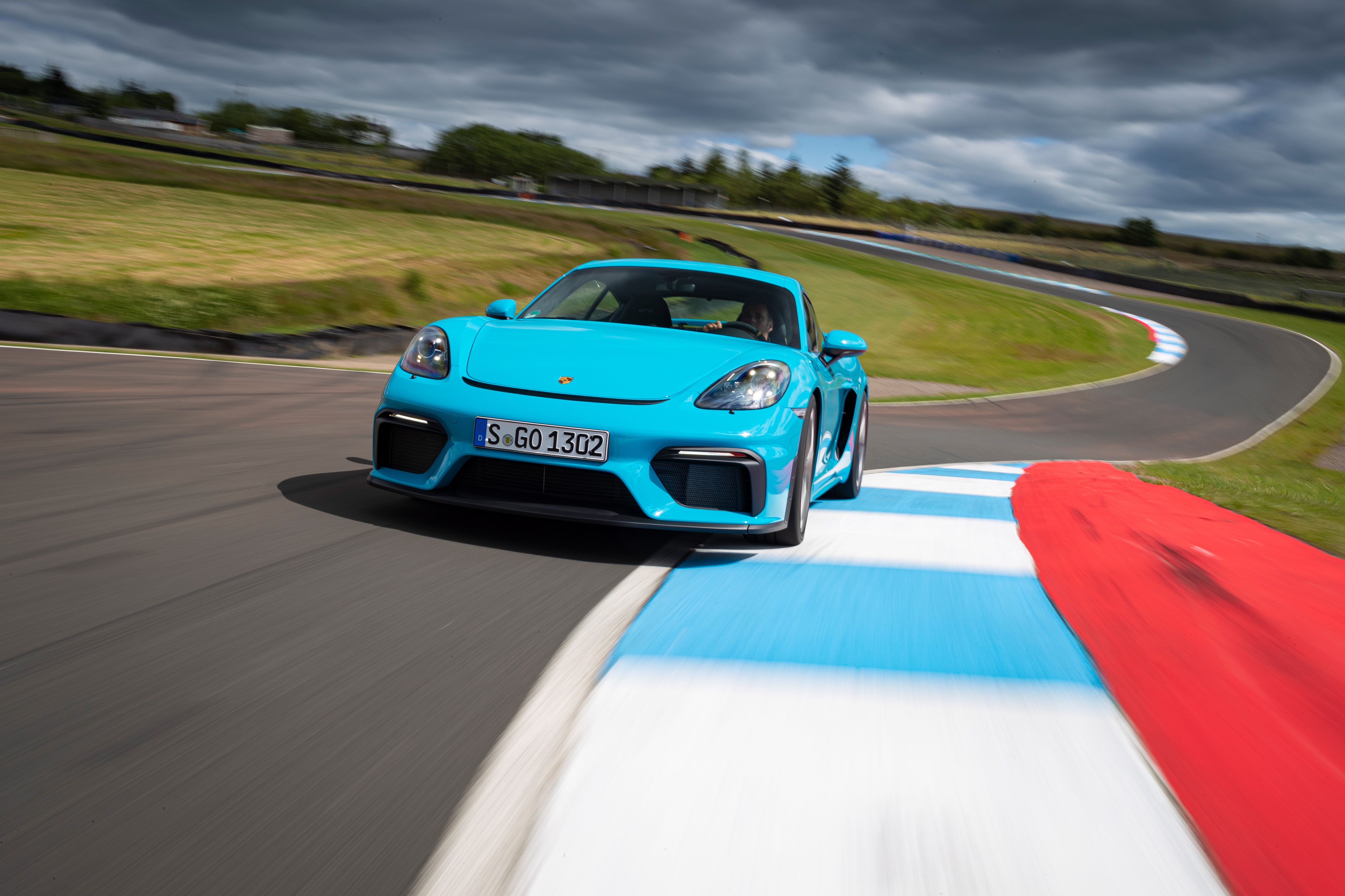 Download mobile wallpaper Porsche, Car, Porsche Cayman, Porsche Cayman Gt4, Vehicles for free.