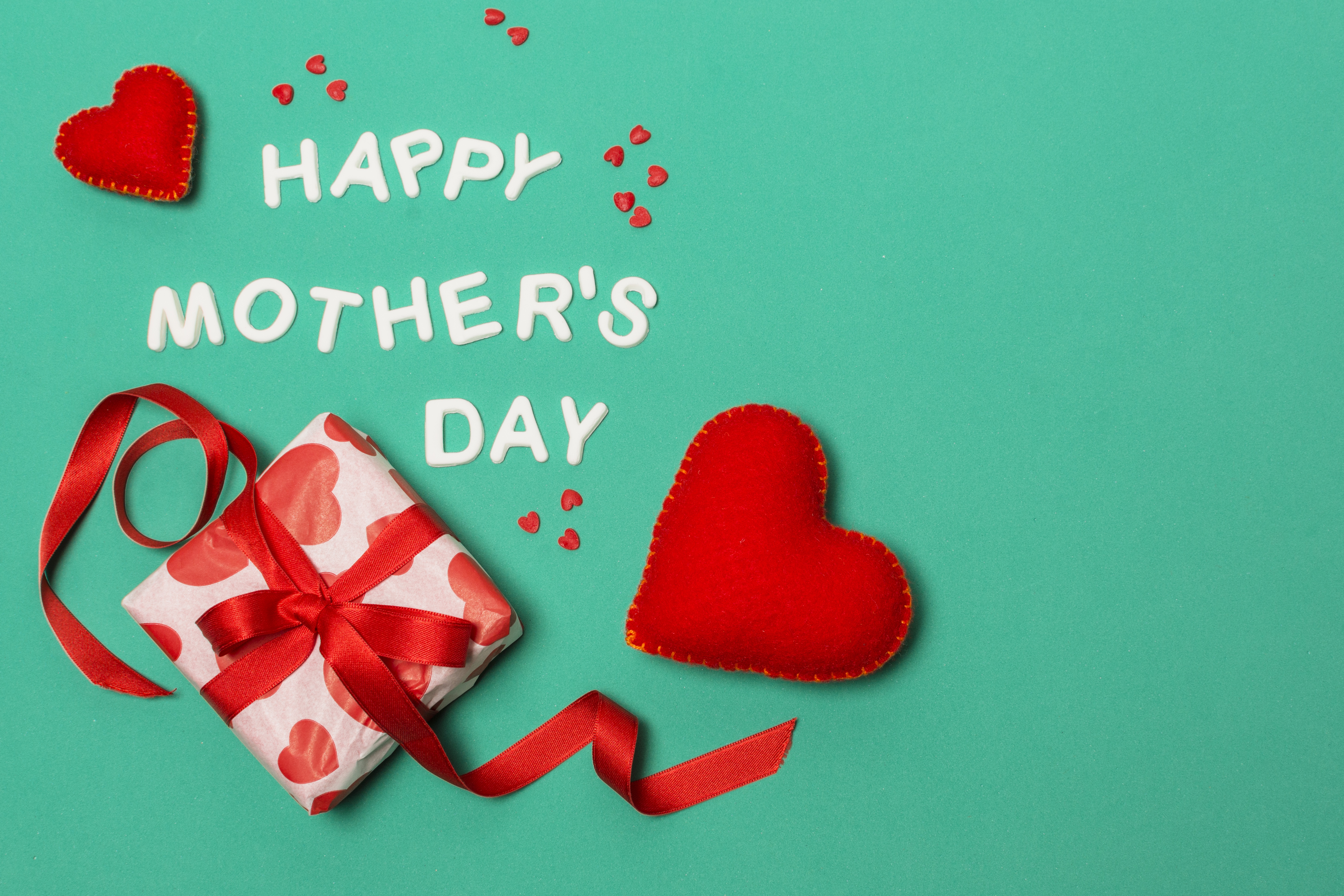 Handy-Wallpaper Feiertage, Geschenk, Herz, Muttertag, Schönen Muttertag kostenlos herunterladen.