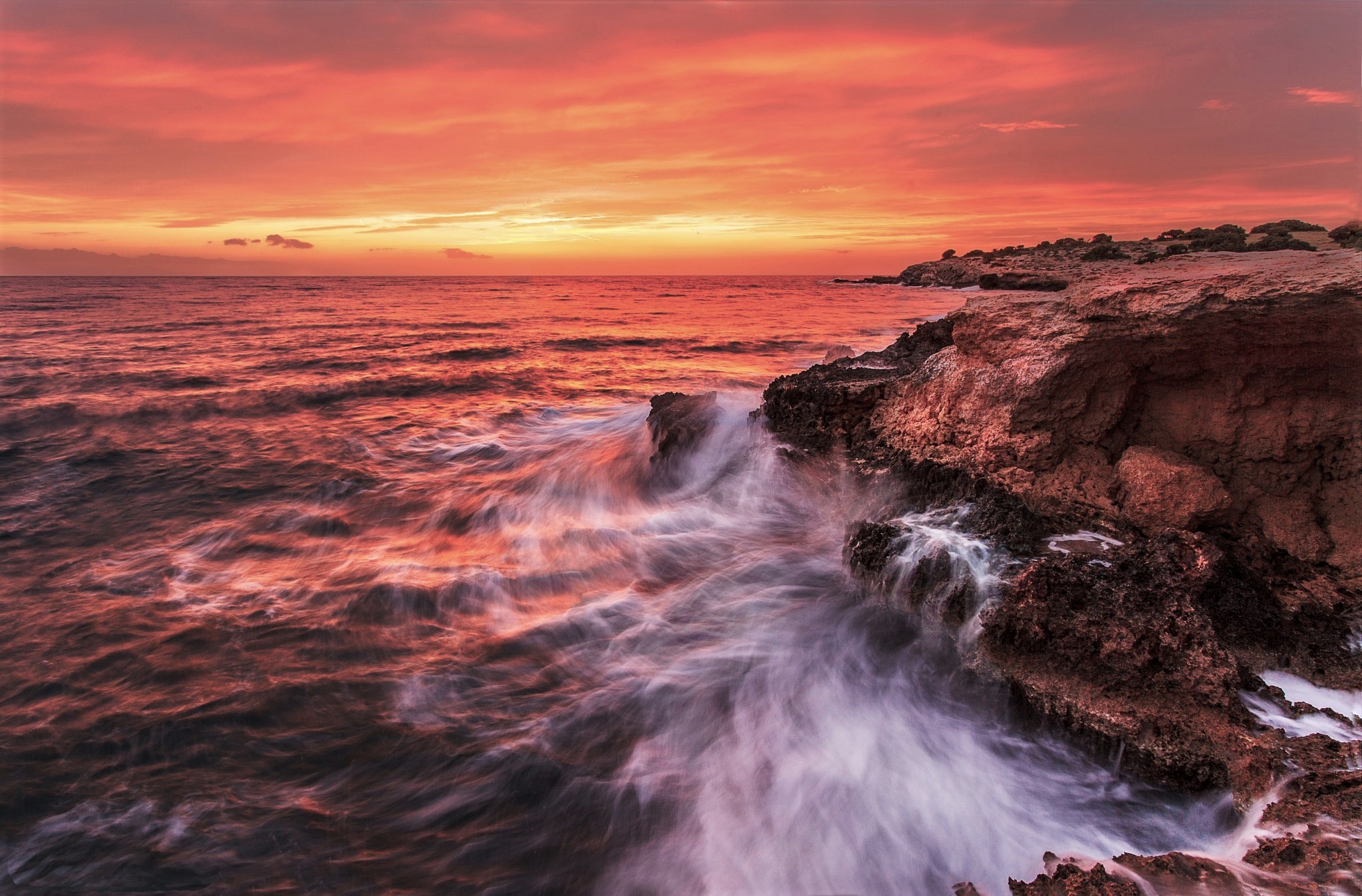 Free download wallpaper Sunset, Sky, Sea, Horizon, Shore, Coast, Ocean, Earth on your PC desktop