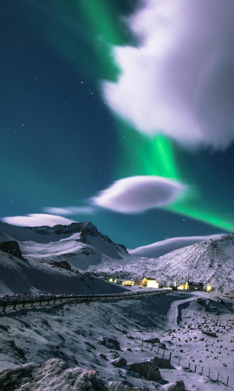 Скачать картинку Северное Сияние, Норвегия, Лофотенские Острова, Земля/природа в телефон бесплатно.