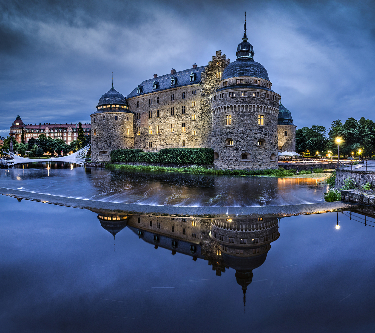 Laden Sie Schloss Örebro HD-Desktop-Hintergründe herunter