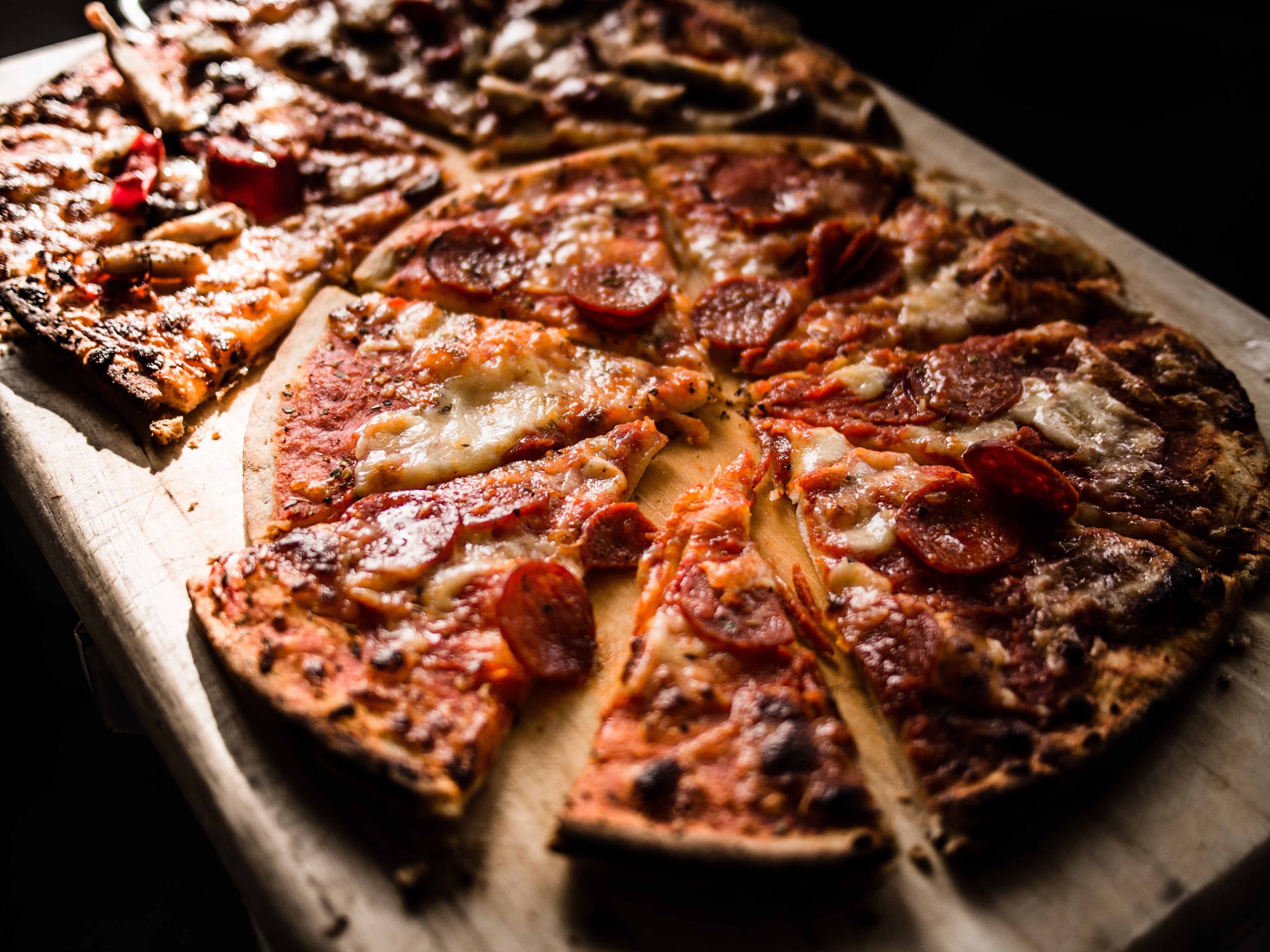 Téléchargez des papiers peints mobile Nourriture, Pizza gratuitement.