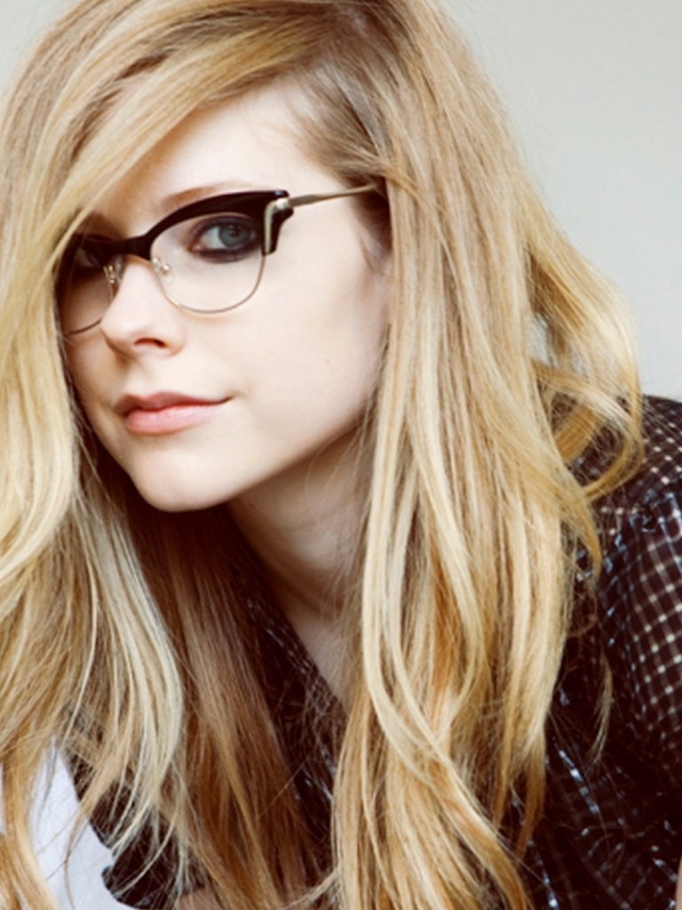 Download mobile wallpaper Music, Avril Lavigne for free.