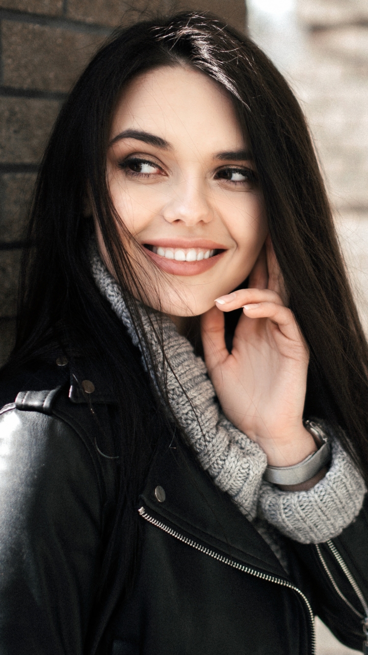 Download mobile wallpaper Smile, Model, Women, Black Hair for free.