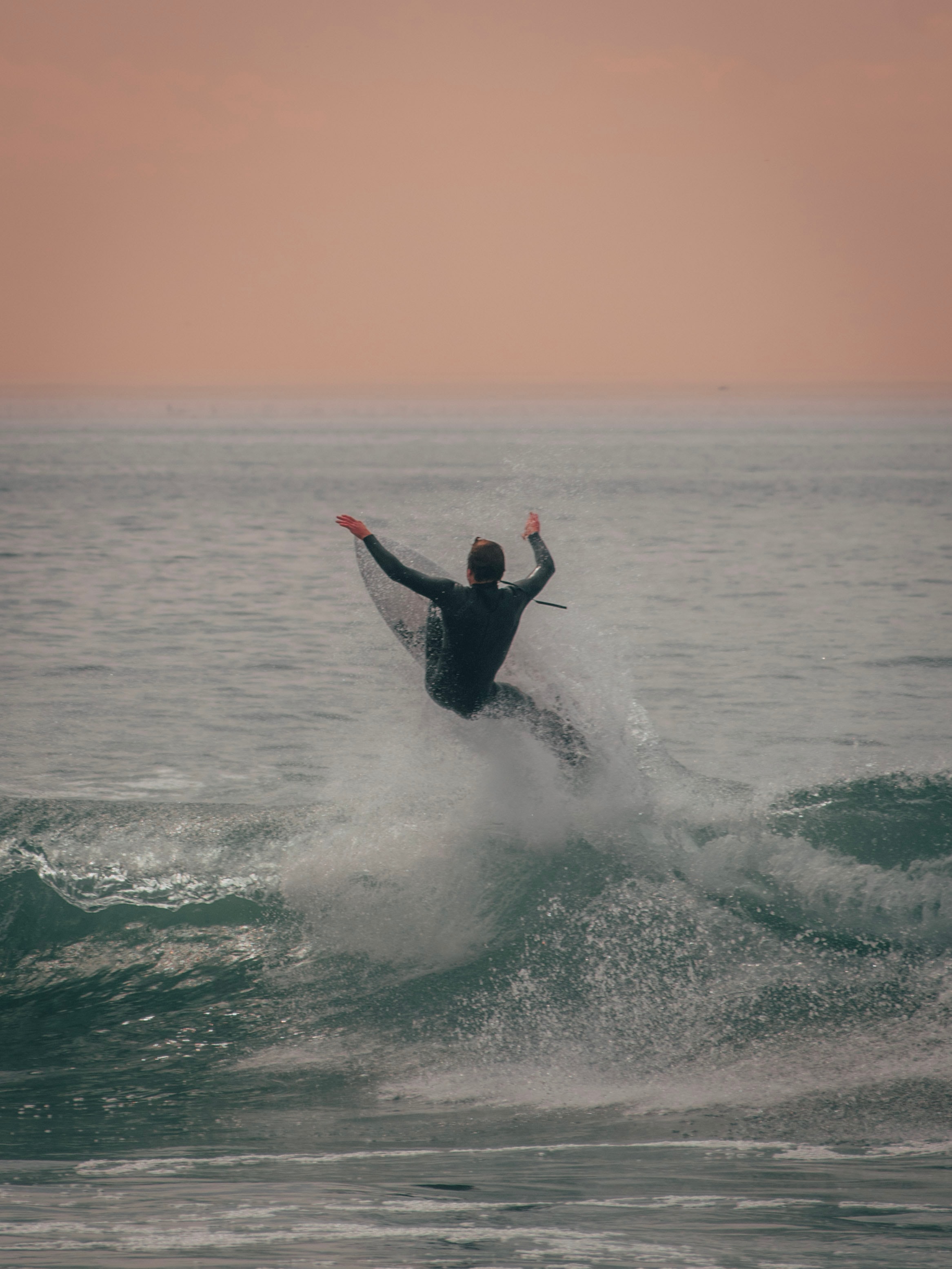 serfing, sports, sea, waves, spray, surfer HD wallpaper