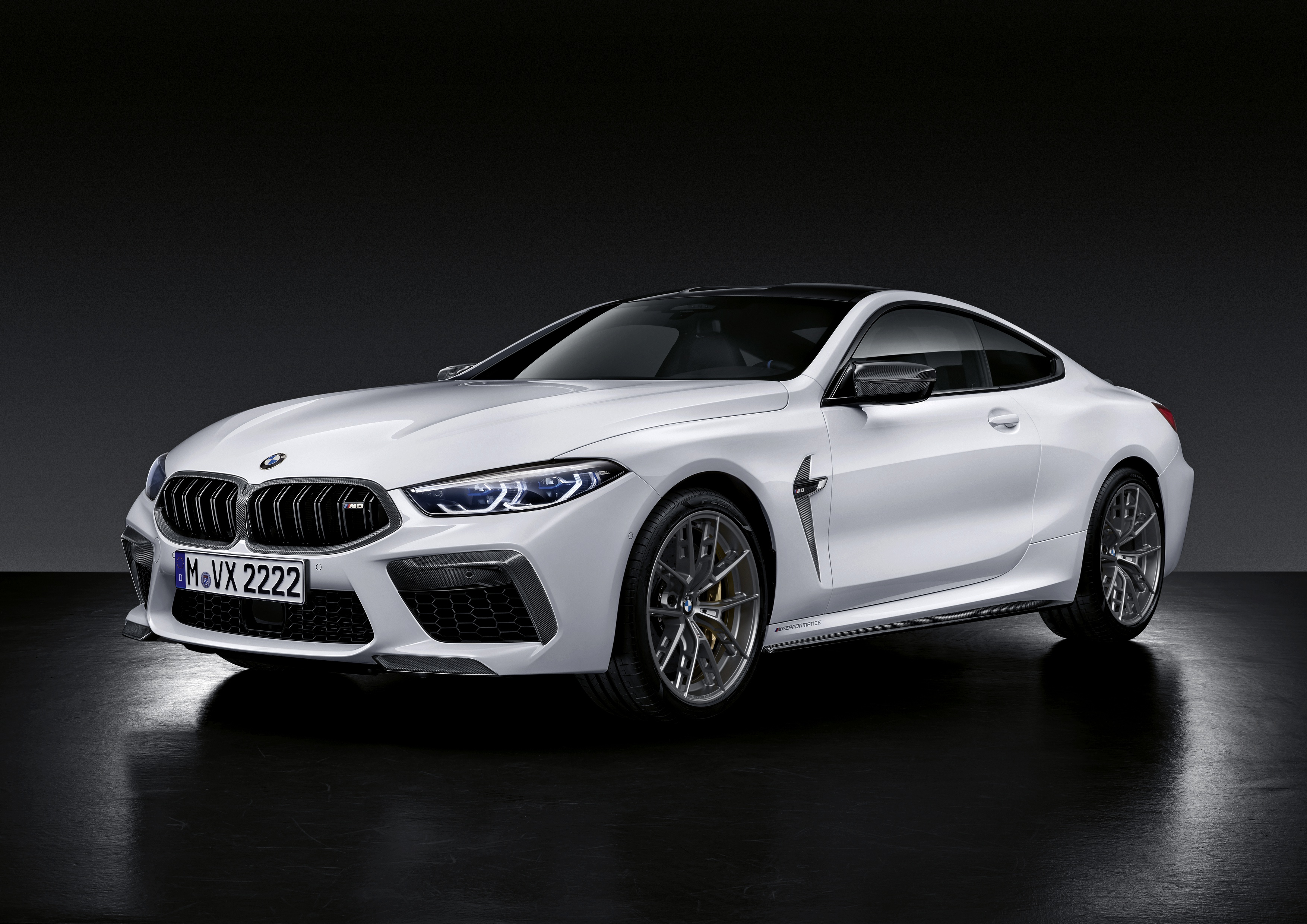 465989 завантажити картинку транспортні засоби, bmw m8, бмв, автомобіль, grand tourer, біле волосся - шпалери і заставки безкоштовно