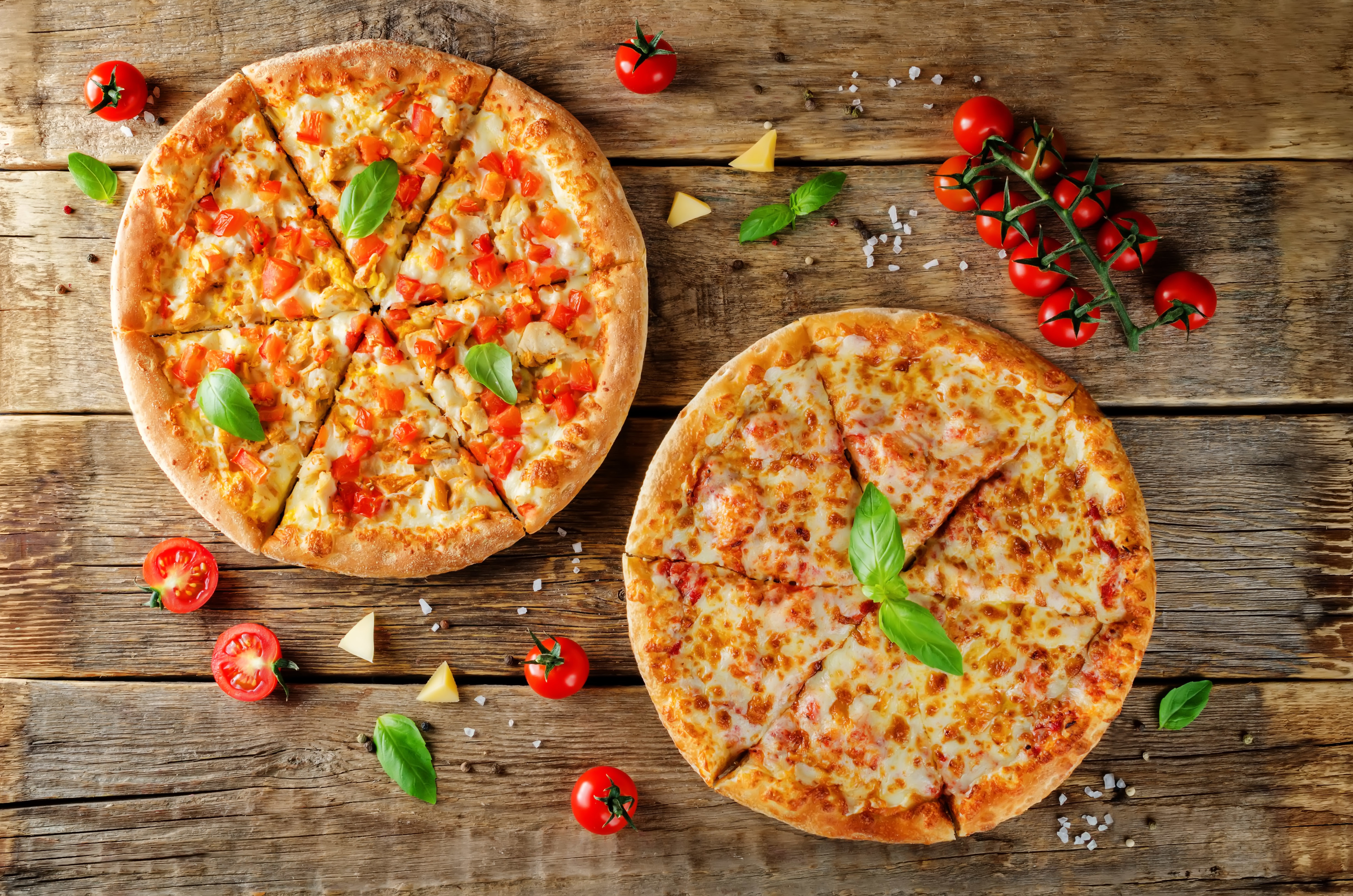 Free download wallpaper Food, Pizza, Still Life, Tomato on your PC desktop