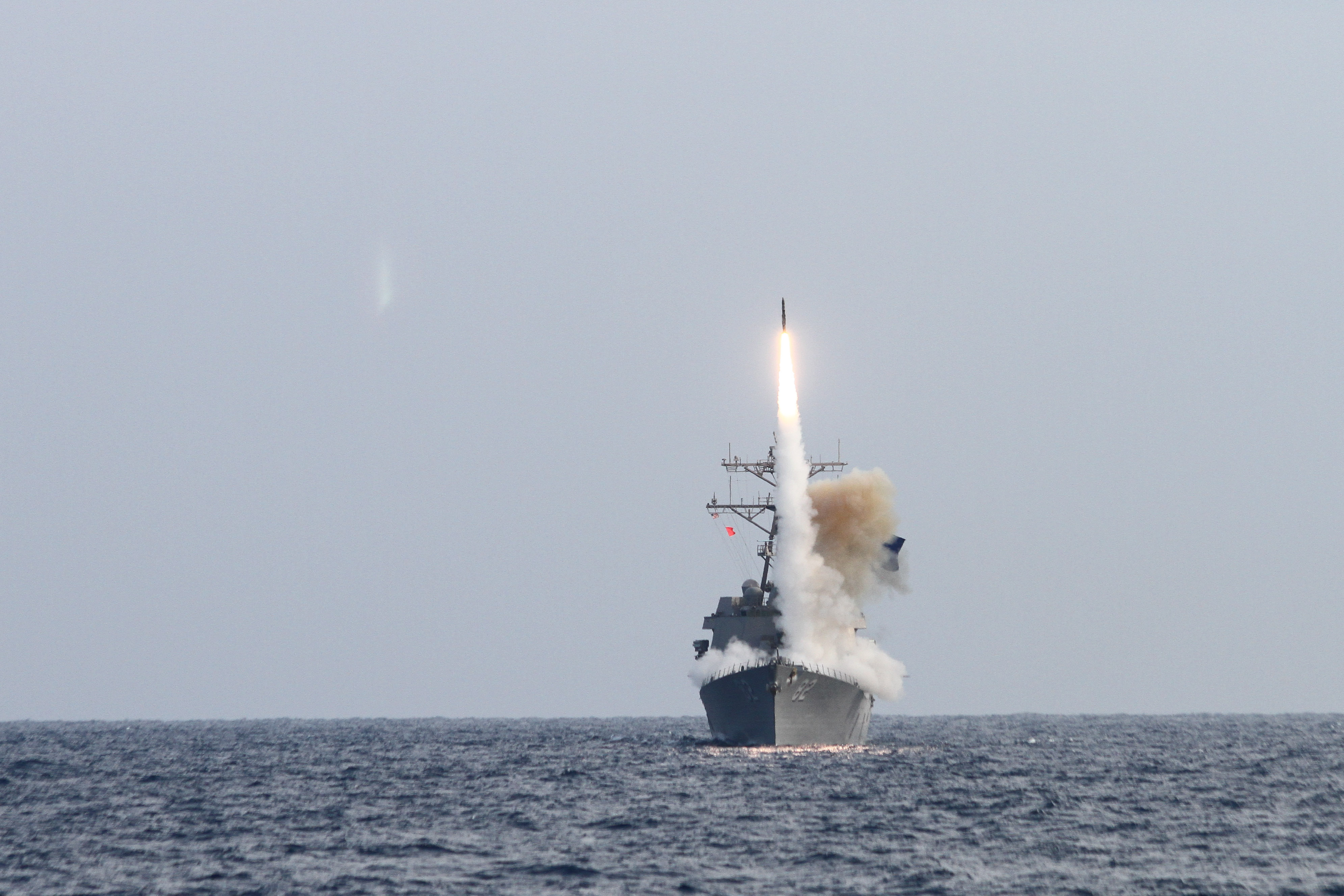 Скачать картинку Военные Корабли, Судно, Военные в телефон бесплатно.