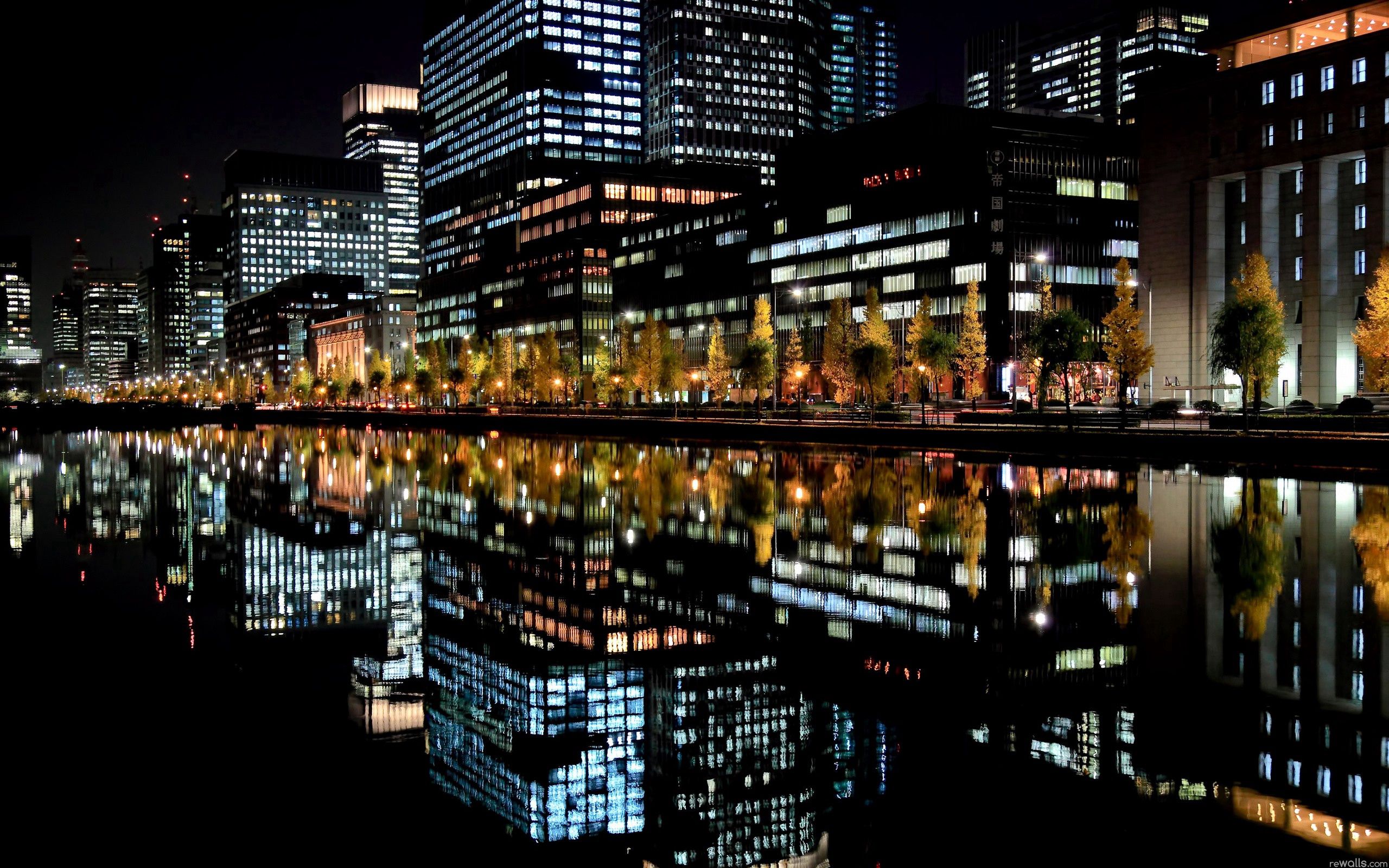 PCデスクトップに川, 市, 輝く, 光, ナイト, 建物, 都市画像を無料でダウンロード