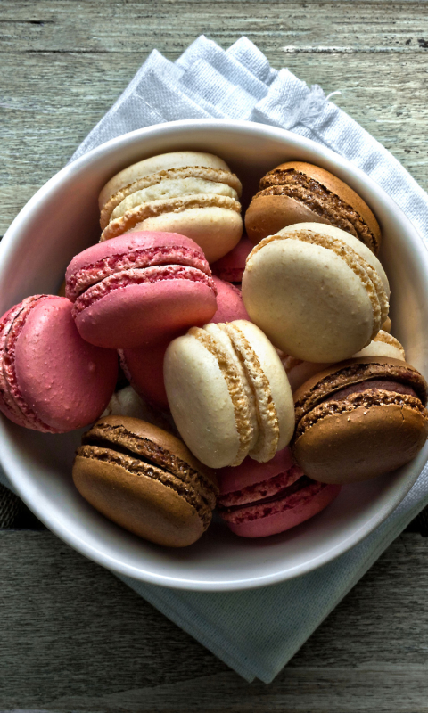 Download mobile wallpaper Food, Macaron for free.