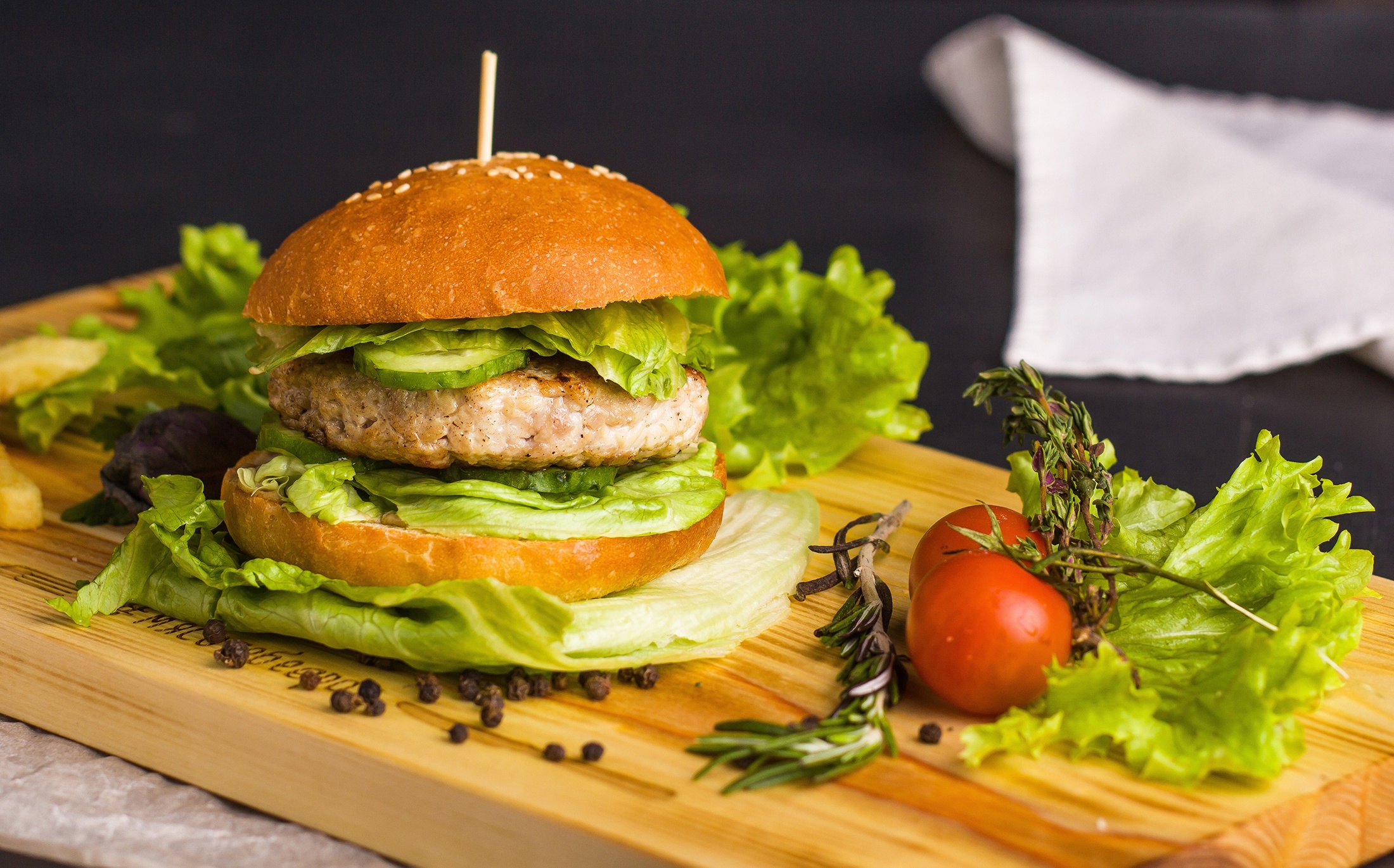 Baixe gratuitamente a imagem Comida, Natureza Morta, Tomate, Hamburger na área de trabalho do seu PC