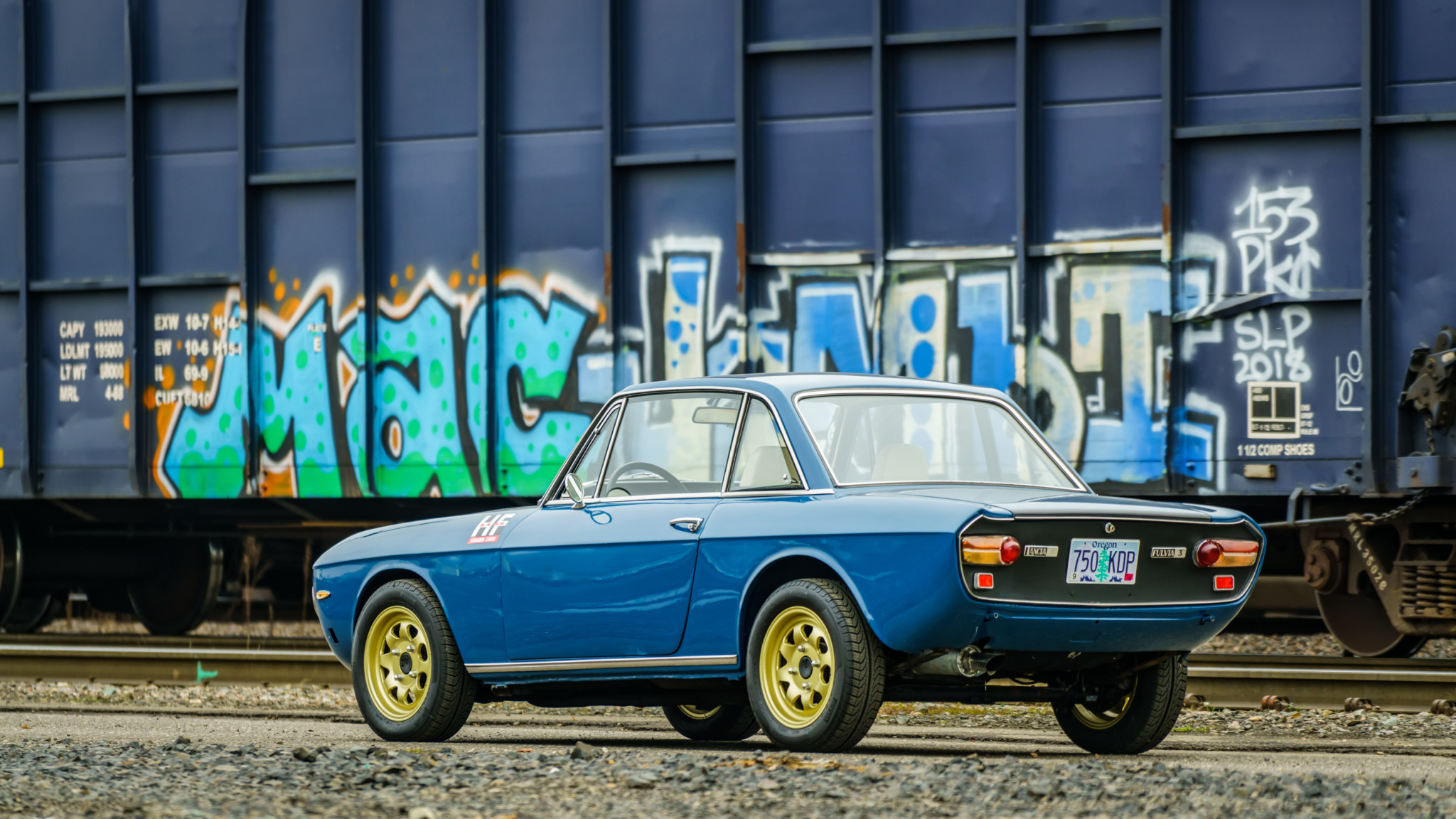 Download mobile wallpaper Car, Old Car, Lancia, Vehicles, Coupé, Lancia Fulvia for free.