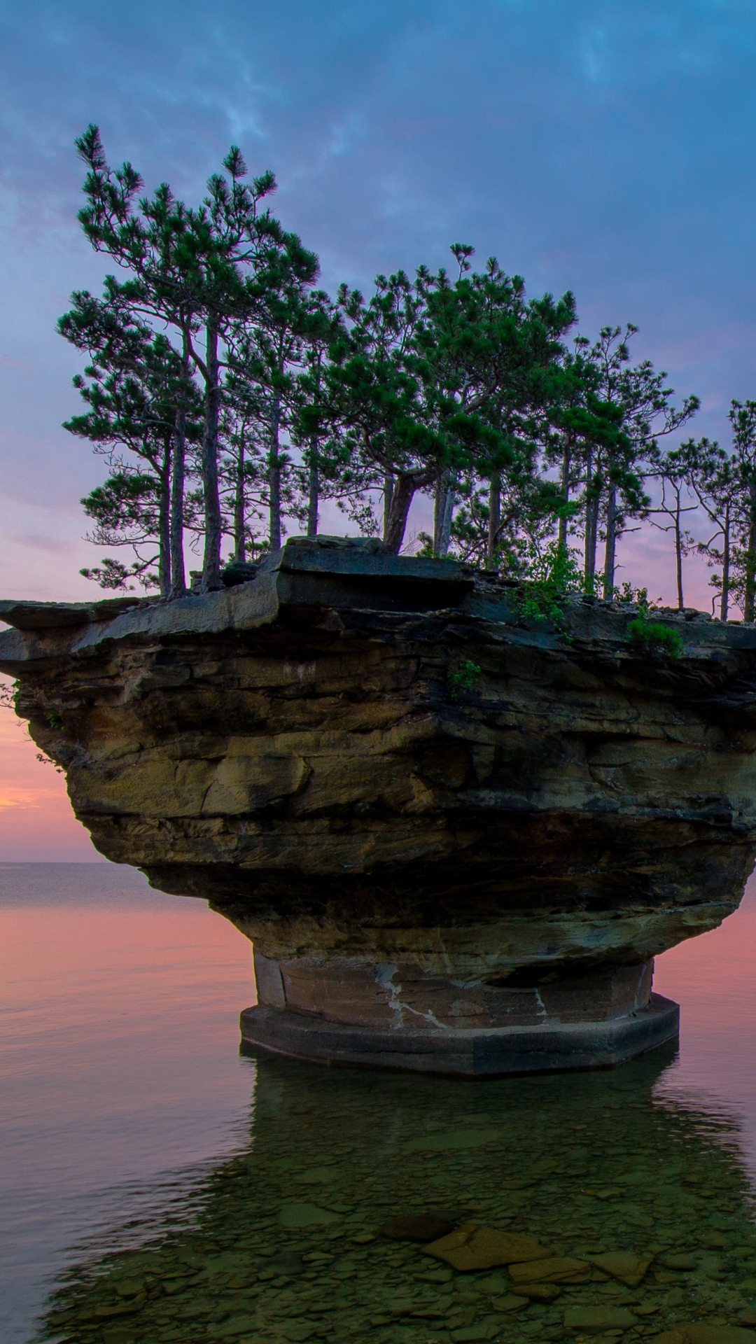 Handy-Wallpaper Horizont, Baum, Stein, Meer, Sonnenuntergang, Sonne, Erde/natur kostenlos herunterladen.