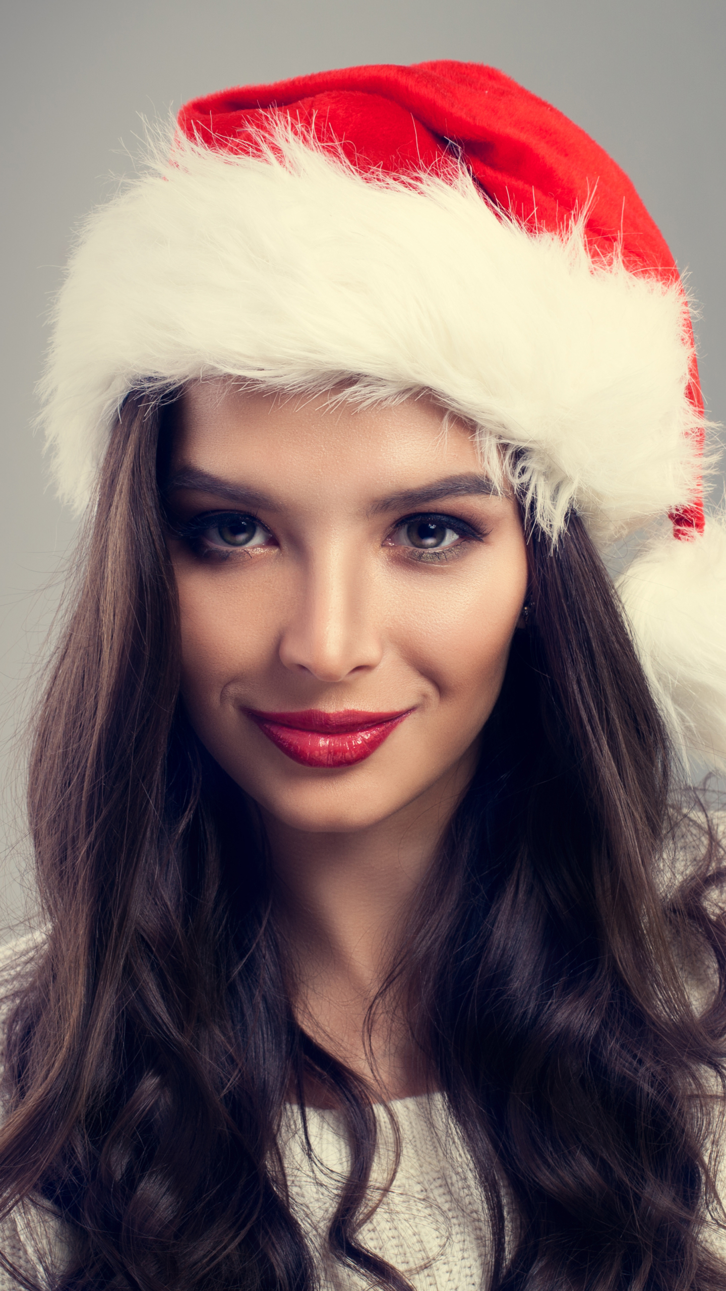 Download mobile wallpaper Smile, Model, Women, Black Hair, Long Hair, Lipstick, Santa Hat for free.