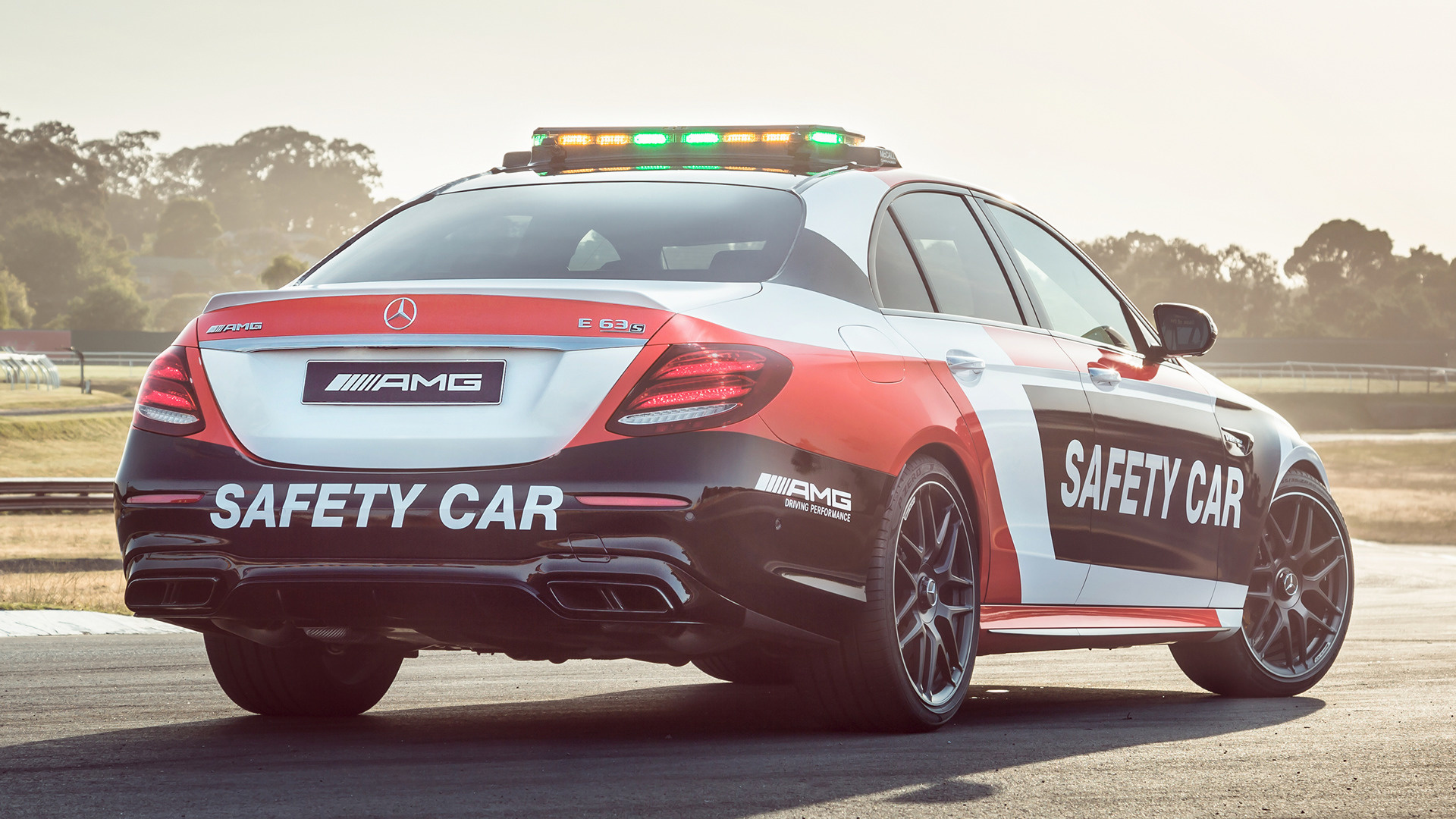 Laden Sie Mercedes Amg E 63 S Safety Car HD-Desktop-Hintergründe herunter