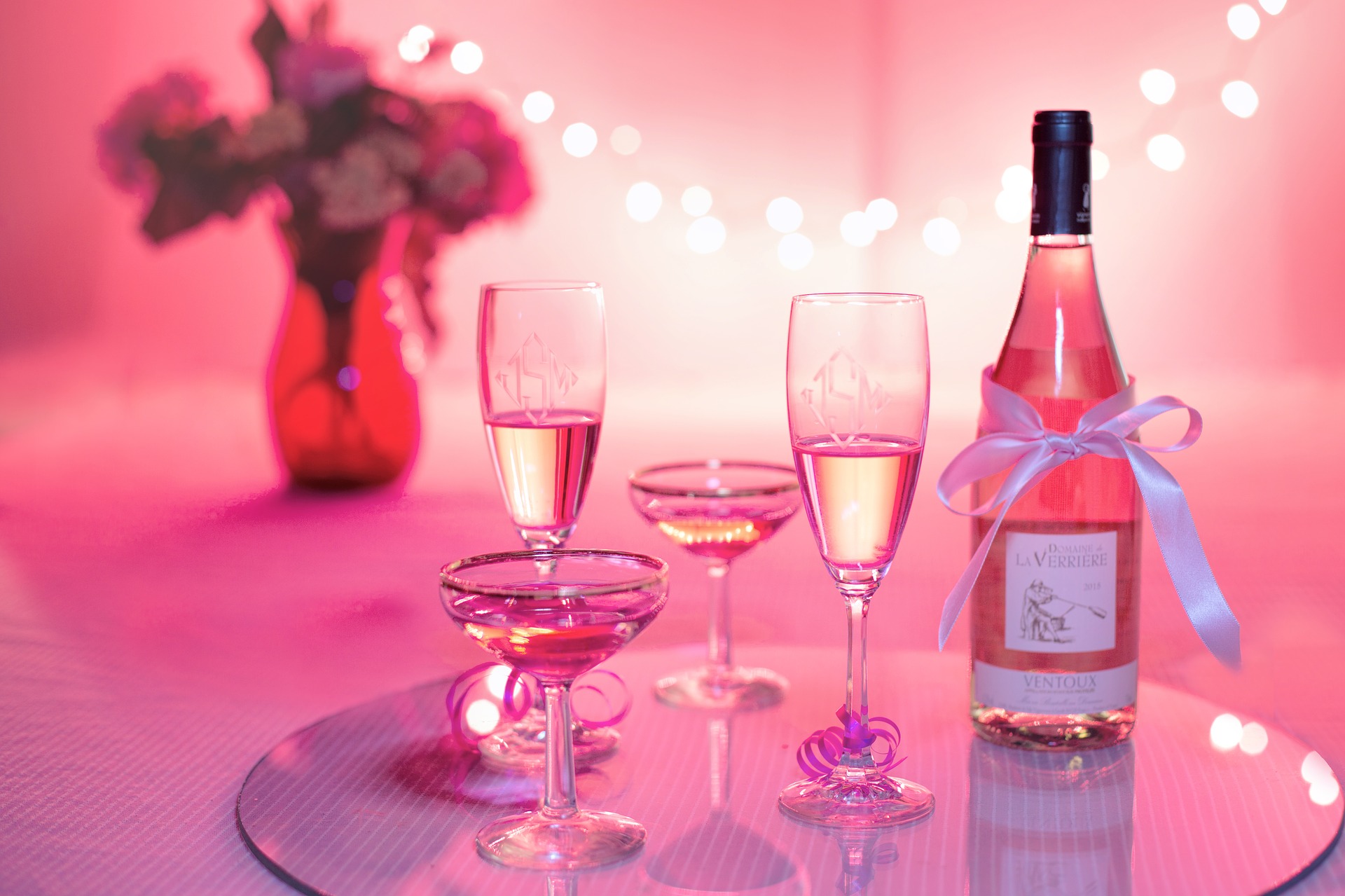 Handy-Wallpaper Rosa, Wein, Glas, Nahrungsmittel, Stillleben, Sekt, Alkohol kostenlos herunterladen.