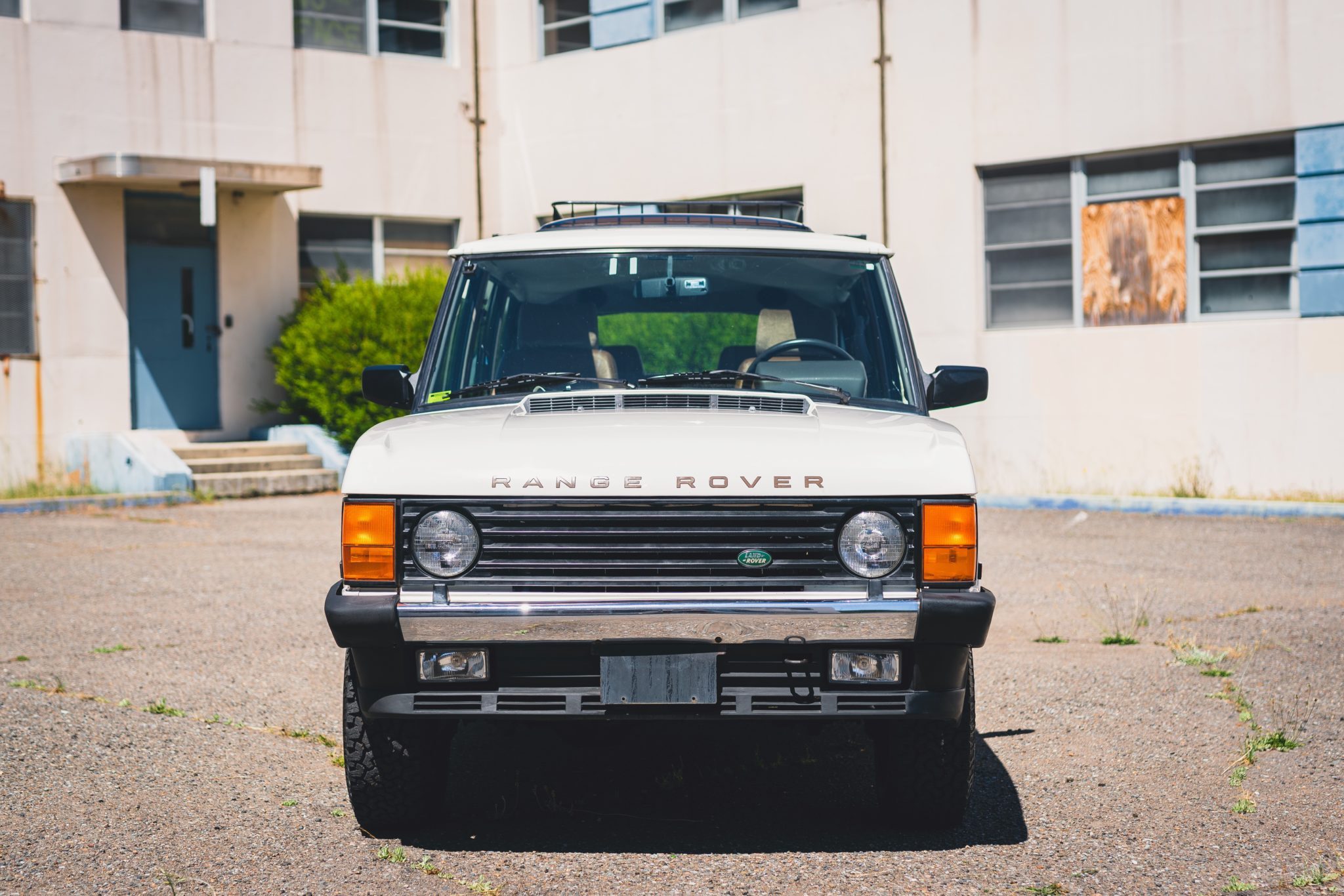 Handy-Wallpaper Range Rover, Autos, Offroad, Altes Auto, Fahrzeuge, Weißes Auto, Range Rover County Lwb kostenlos herunterladen.