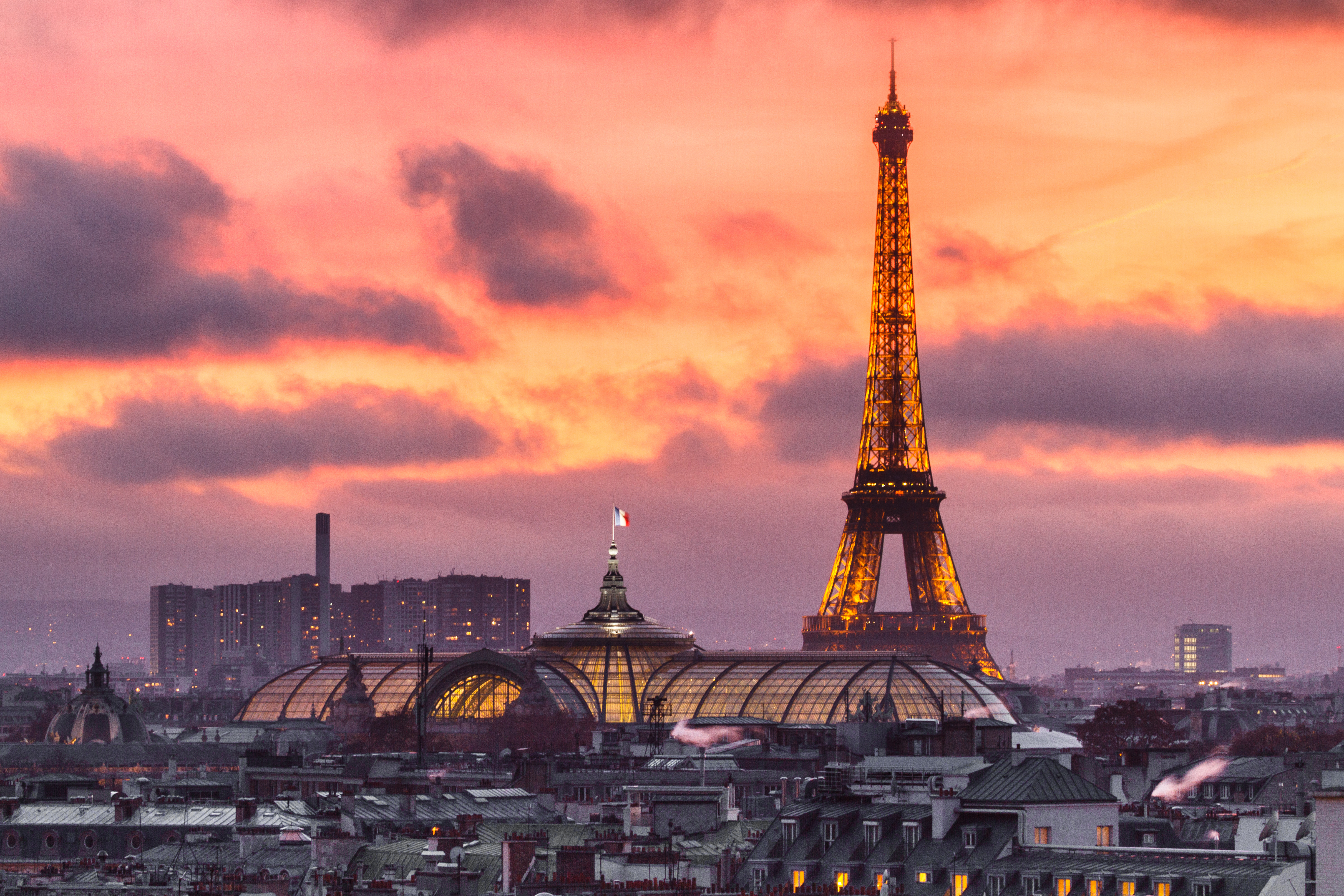 Download mobile wallpaper Sunset, Sky, Paris, Eiffel Tower, Monuments, City, Building, Dusk, France, Cityscape, Monument, Man Made for free.