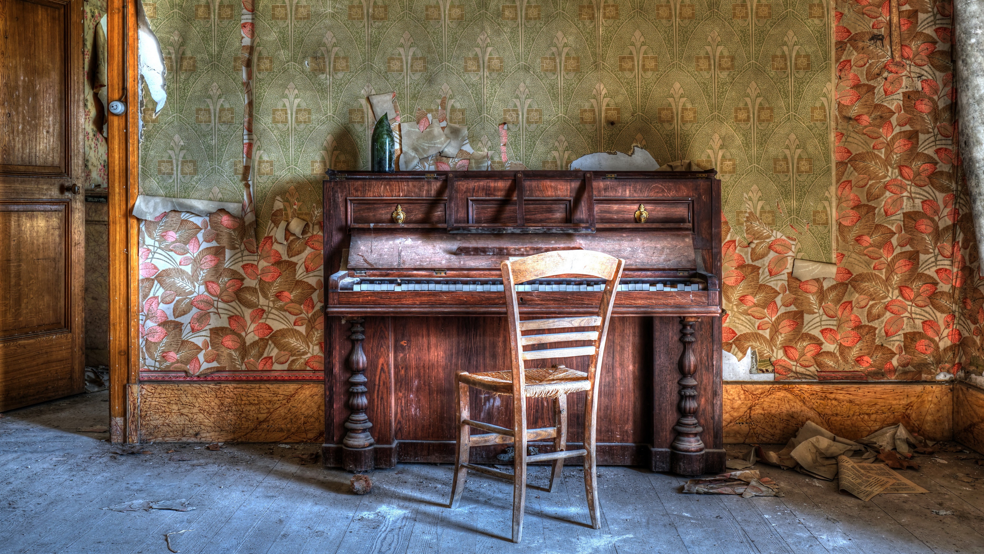 無料モバイル壁紙音楽, ピアノ, 椅子, 部屋, 放棄されたをダウンロードします。