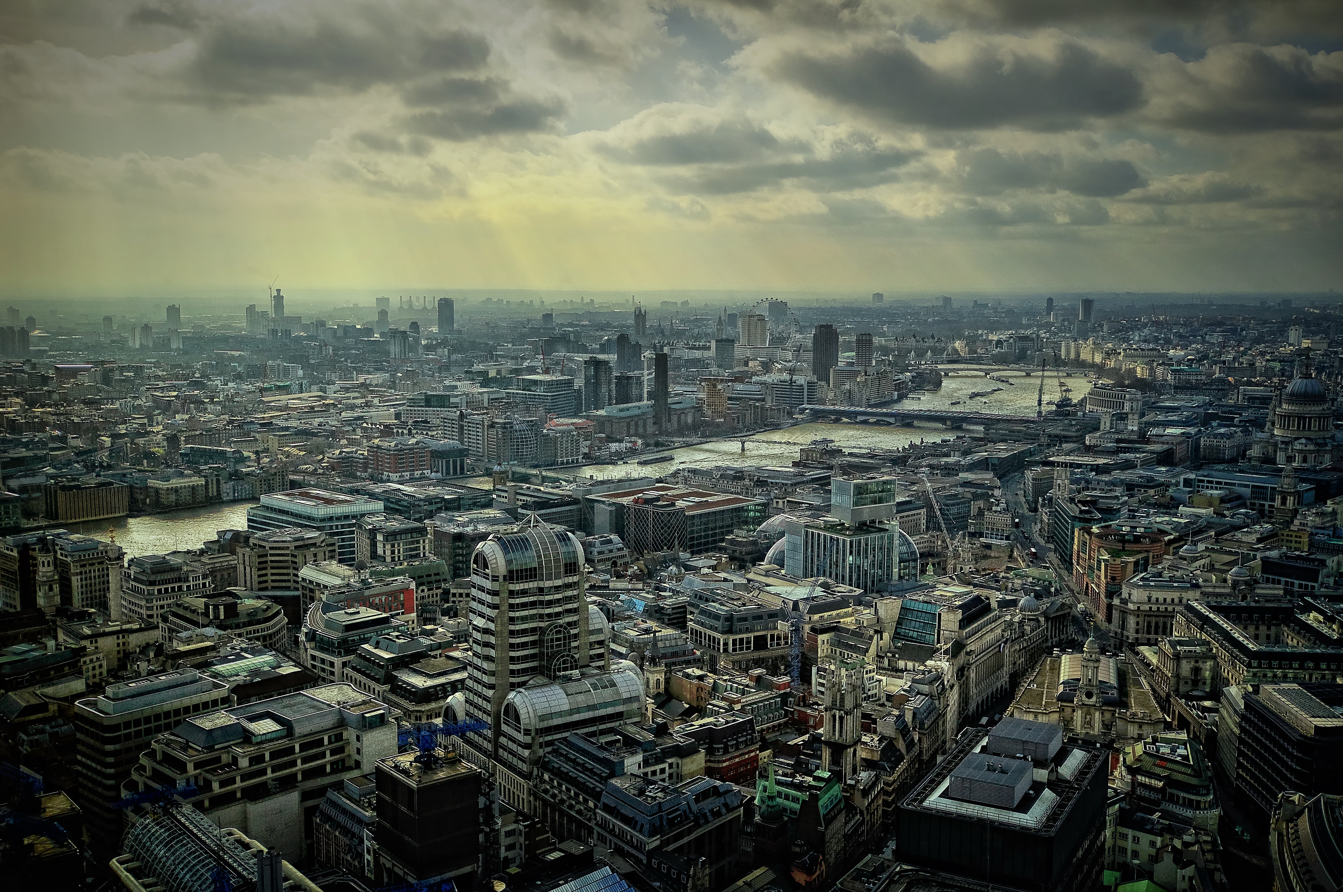 357844 Hintergrundbild herunterladen menschengemacht, london, großstadt, wolke, england, megapolis, panorama, horizont, städte - Bildschirmschoner und Bilder kostenlos