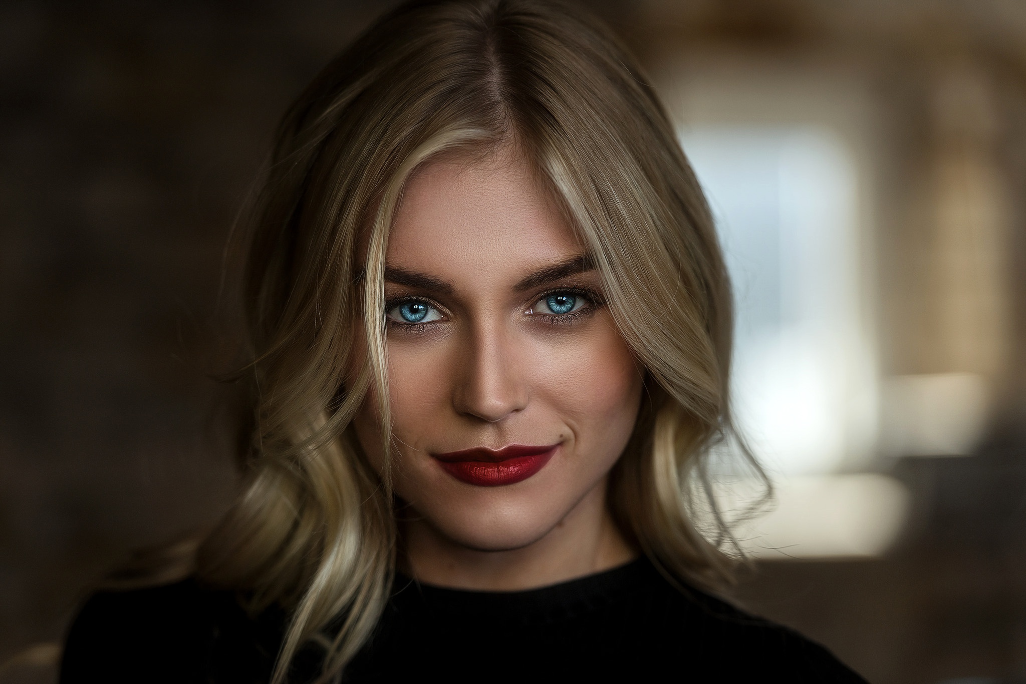 Download mobile wallpaper Smile, Blonde, Face, Model, Women, Blue Eyes, Lipstick for free.