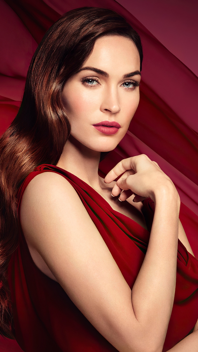 Download mobile wallpaper Megan Fox, Brunette, Blue Eyes, American, Celebrity, Long Hair, Actress, Lipstick for free.