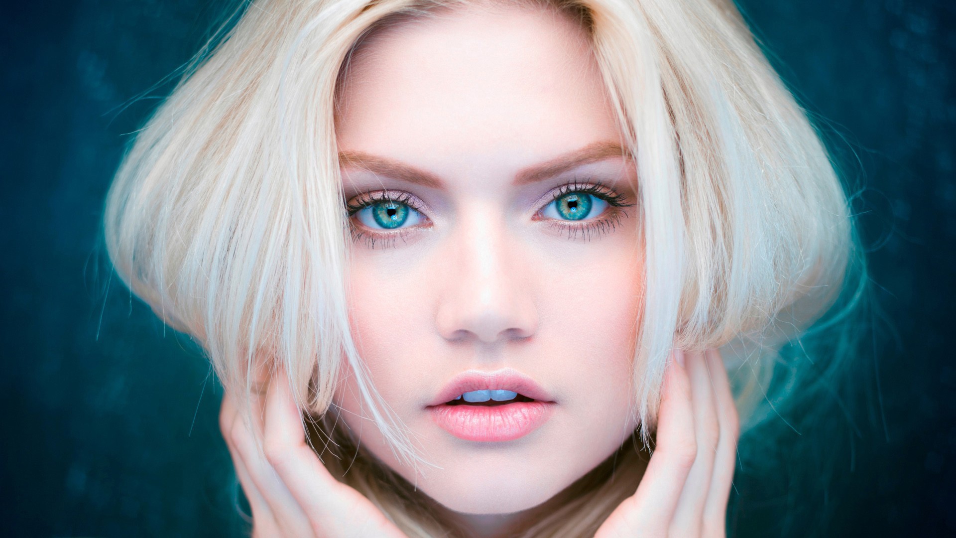 Handy-Wallpaper Gesicht, Modell, Frauen, Blaue Augen, Blondinen kostenlos herunterladen.