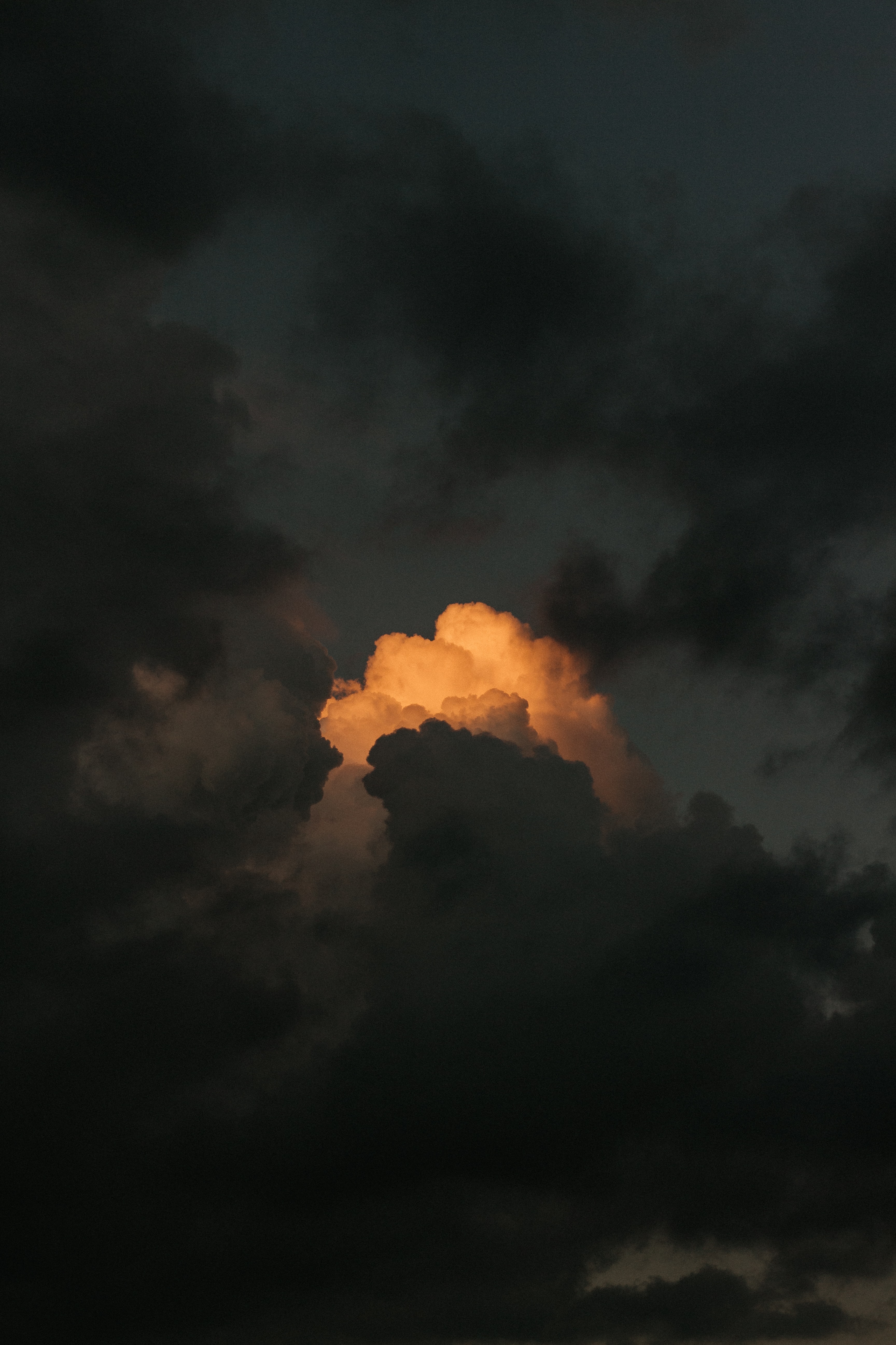 sky, weather, dark, clouds, nature, mainly cloudy, overcast