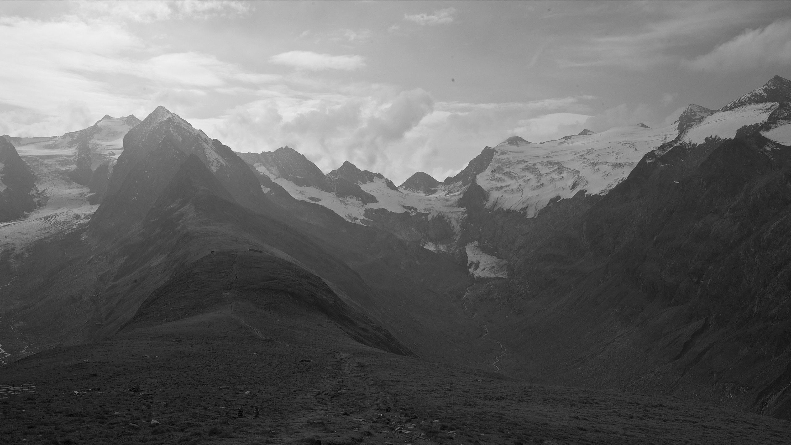 Laden Sie das Bw, Chb, Dahl, Distanz, Natur, Sky, Mountains-Bild kostenlos auf Ihren PC-Desktop herunter